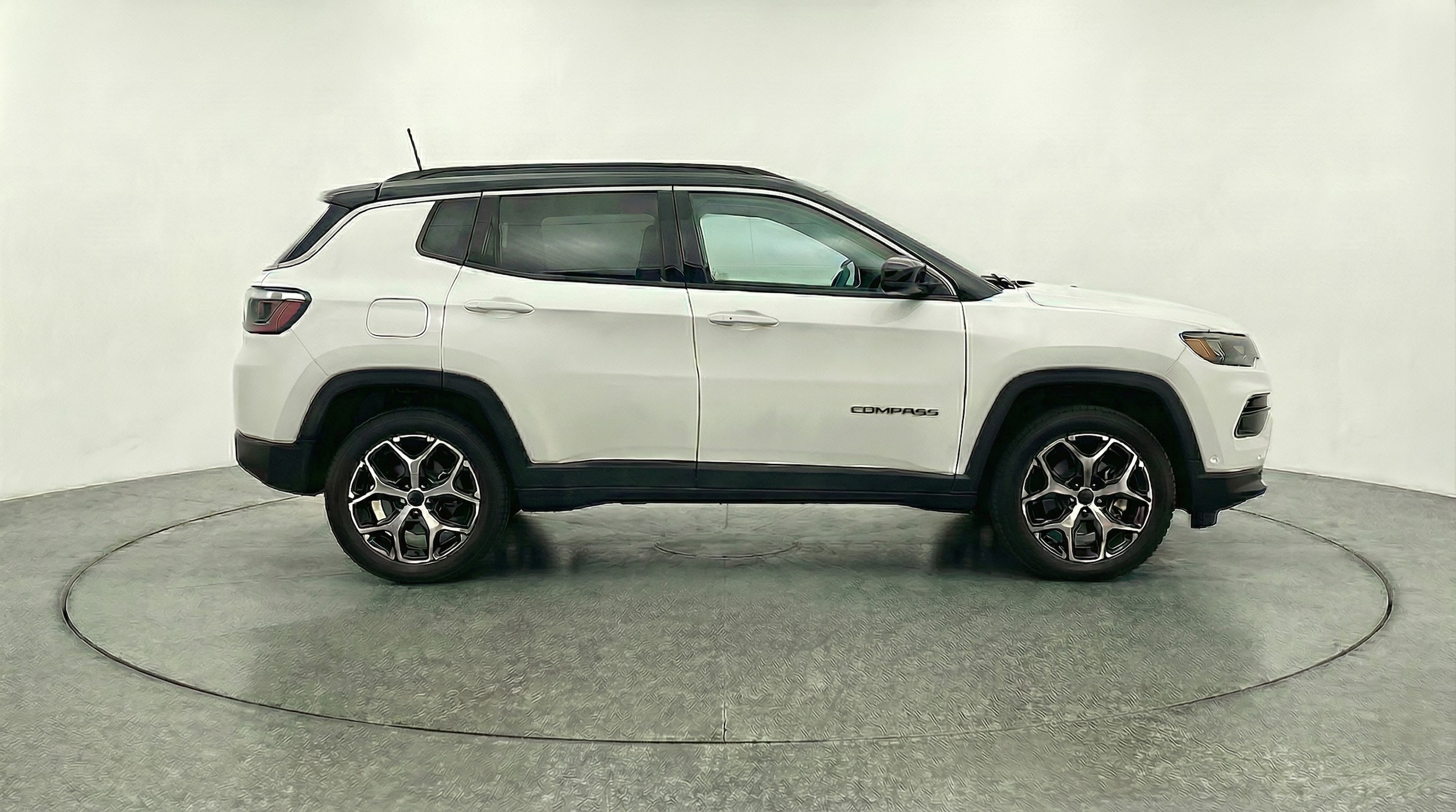 Thumbnail: 2025 Jeep Compass - 8