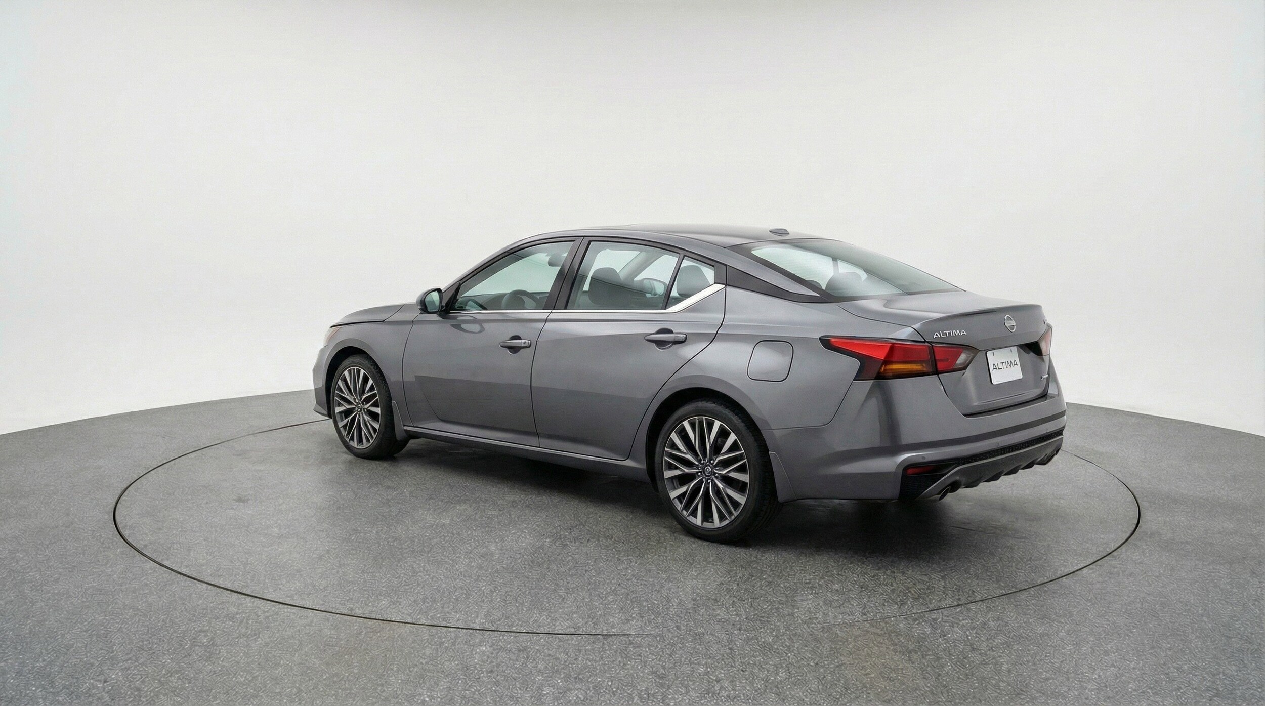 Thumbnail: 2025 Nissan Altima - 6