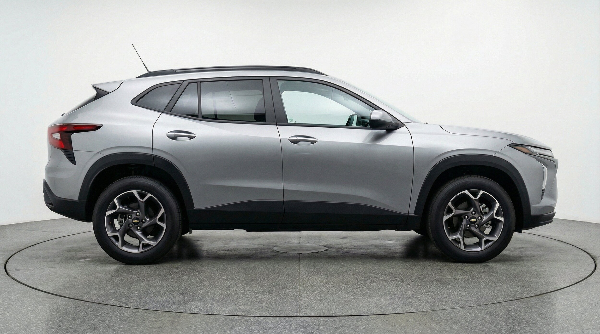 Thumbnail: 2025 Chevrolet Trax - 11