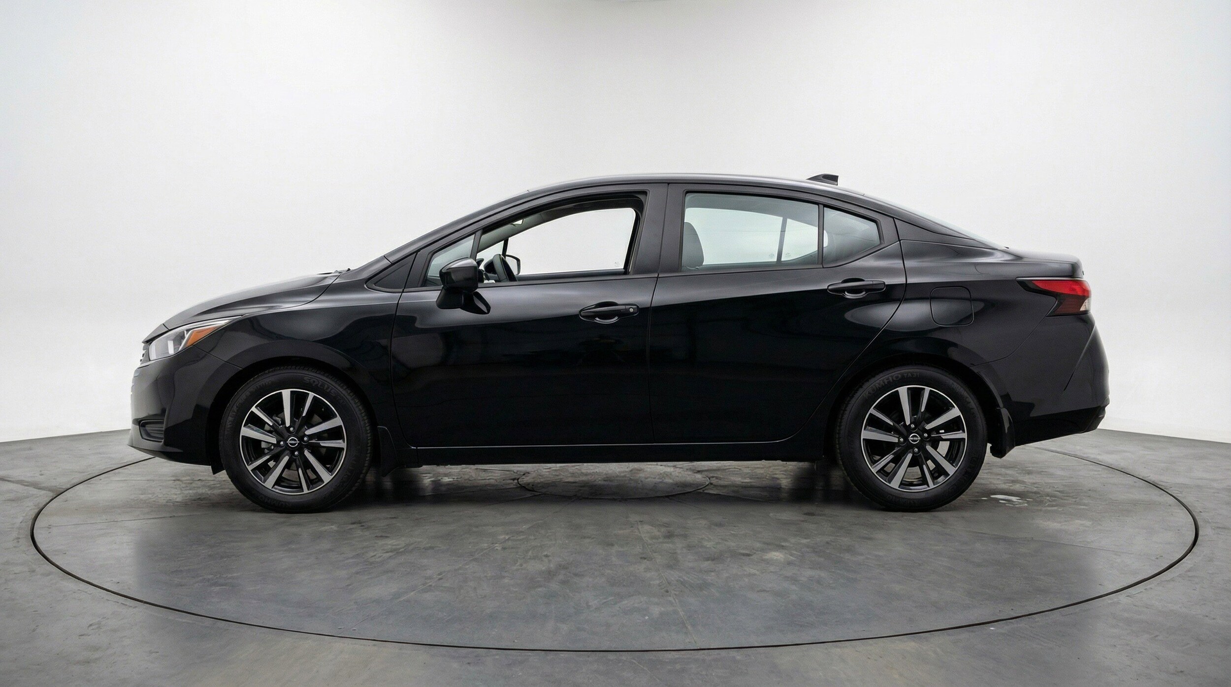 Thumbnail: 2025 Nissan Versa - 5