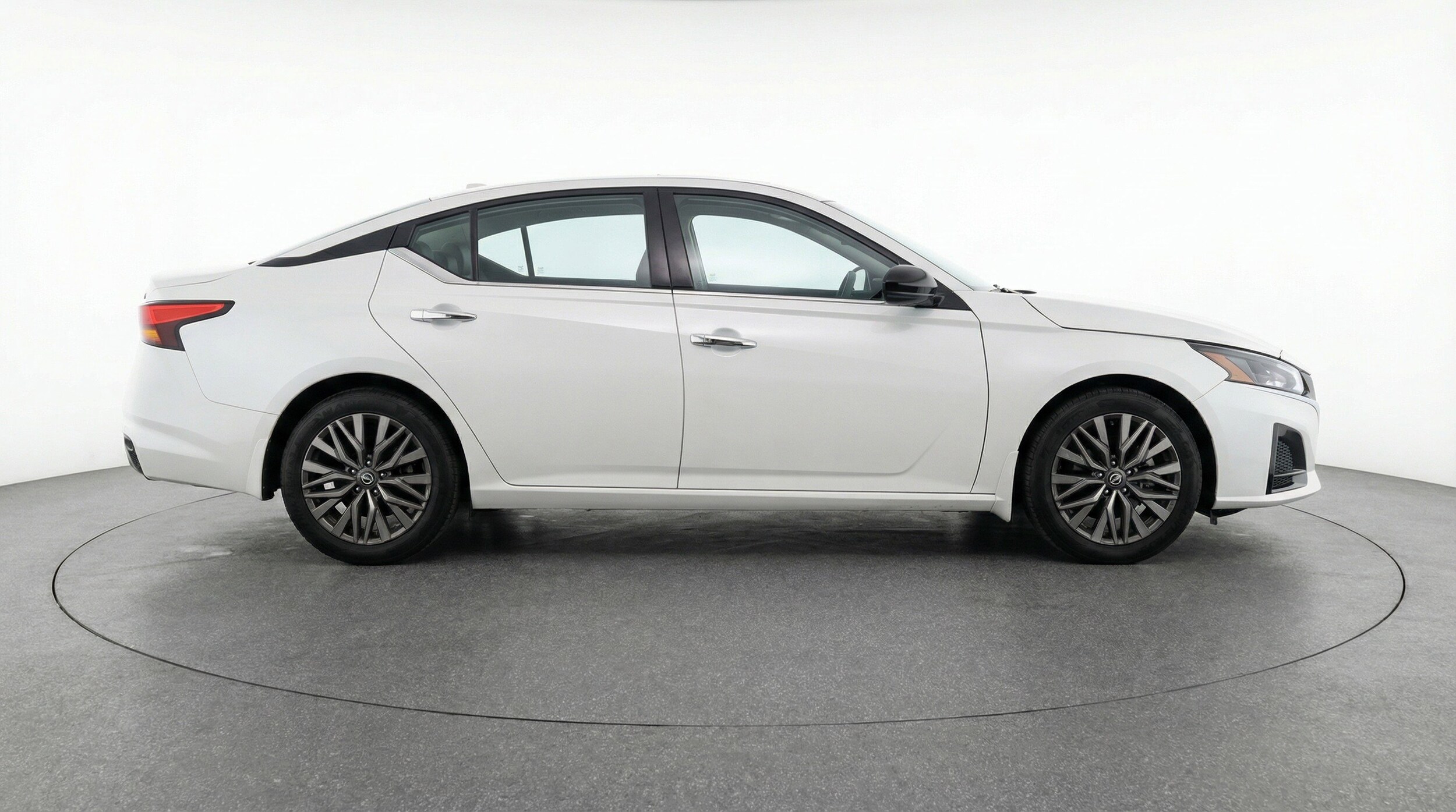 Thumbnail: 2025 Nissan Altima - 11