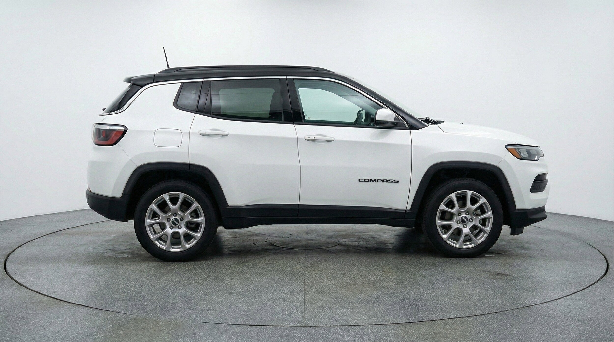 Thumbnail: 2025 Jeep Compass - 11