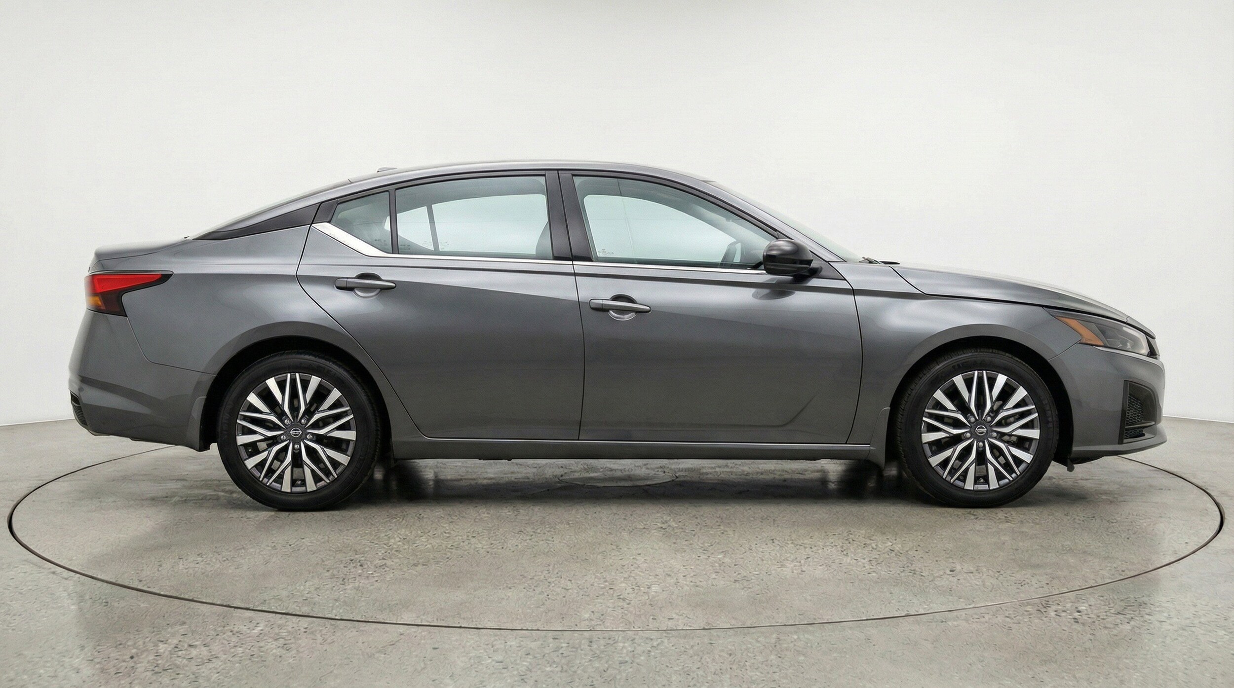 Thumbnail: 2025 Nissan Altima - 11