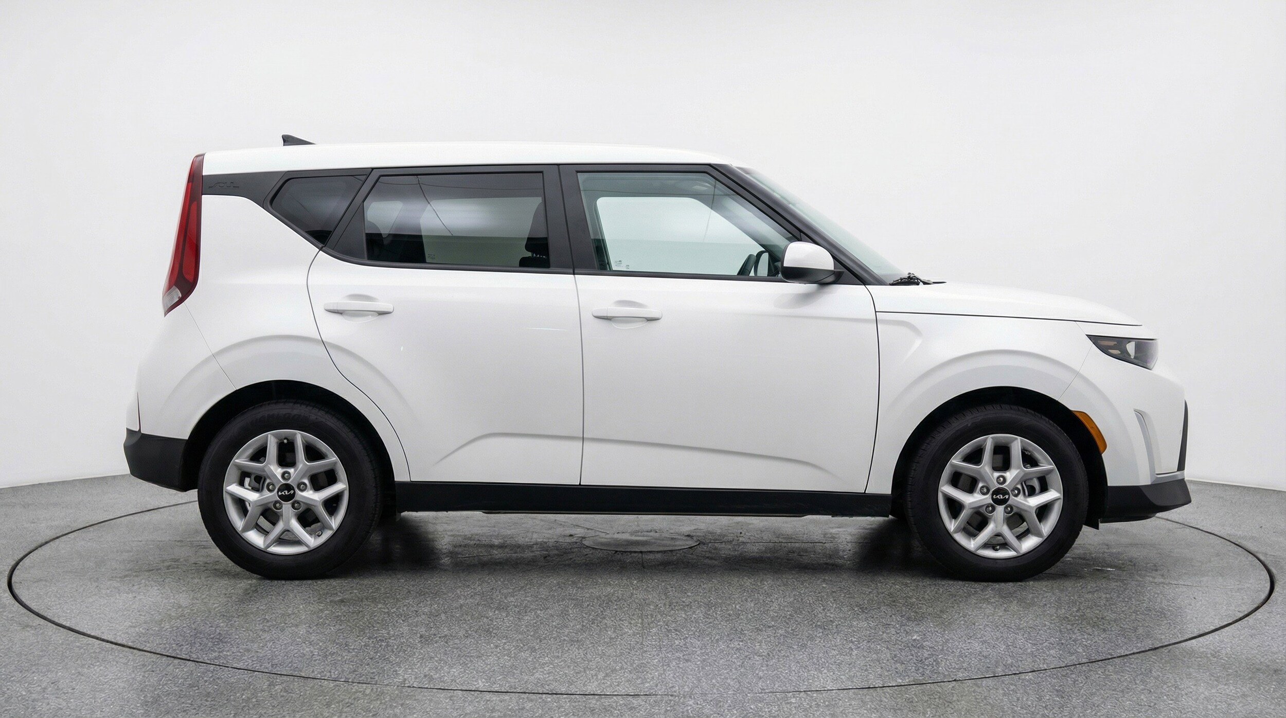 Thumbnail: 2025 Kia Soul - 11