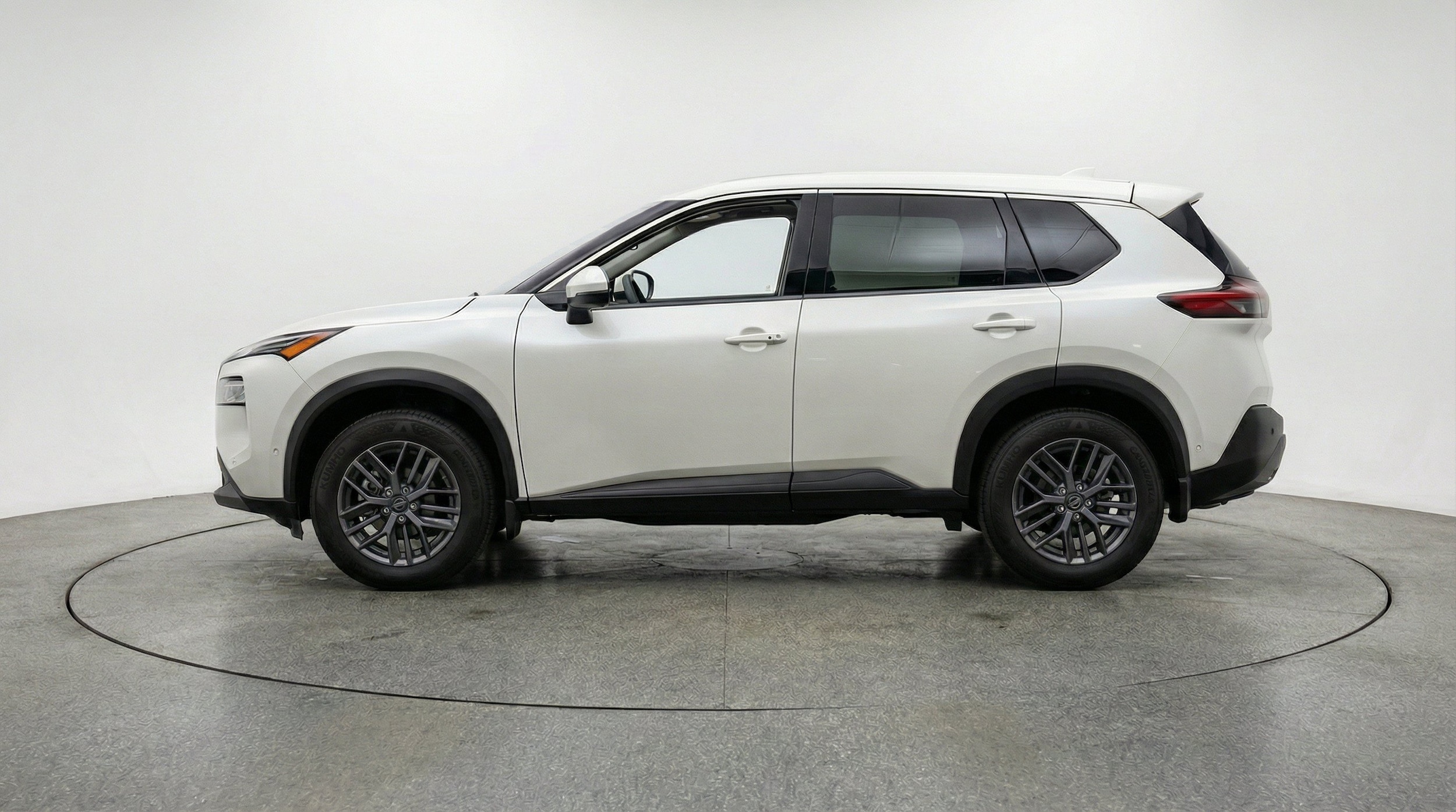 Thumbnail: 2026 Nissan Rogue - 5