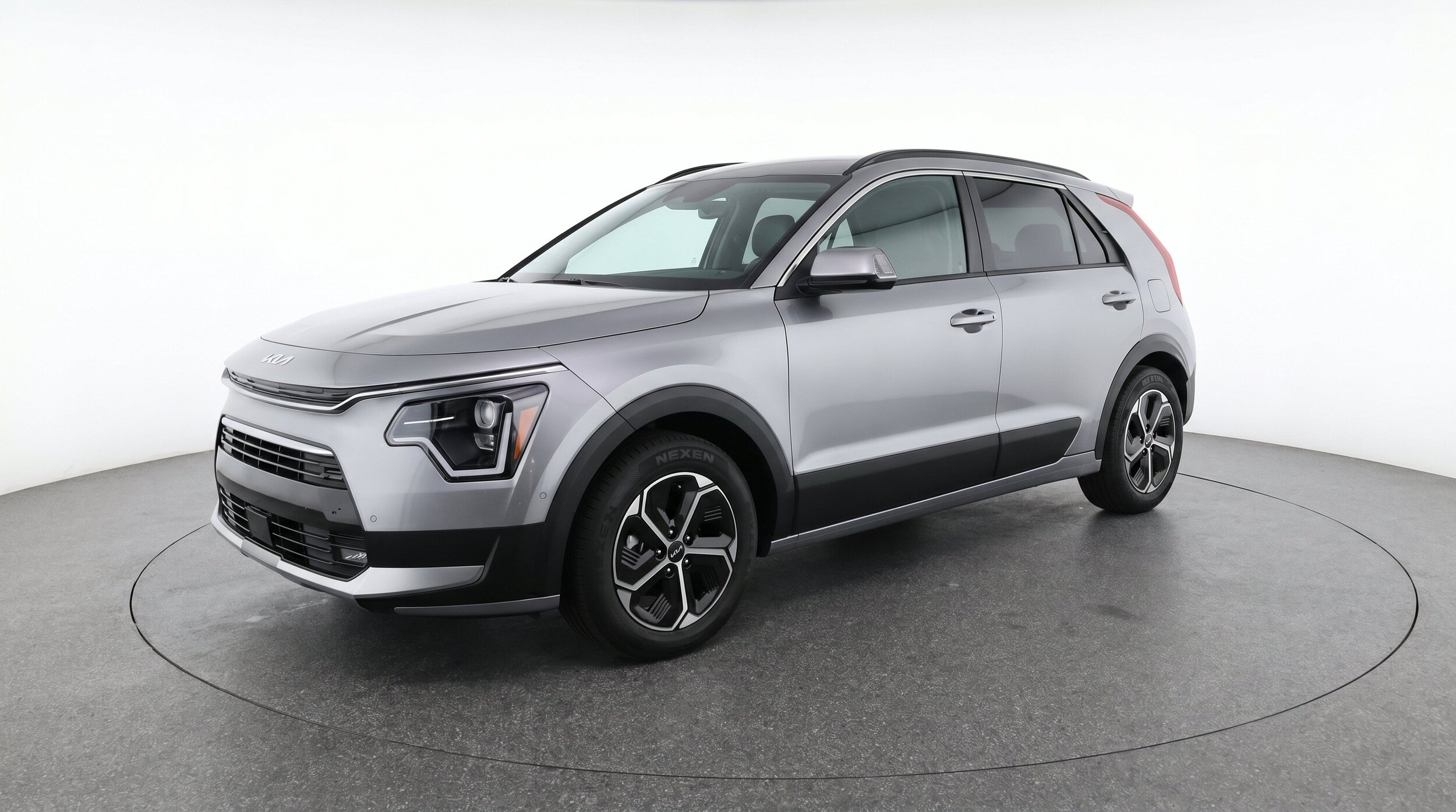 Thumbnail: 2026 Kia Niro - 3