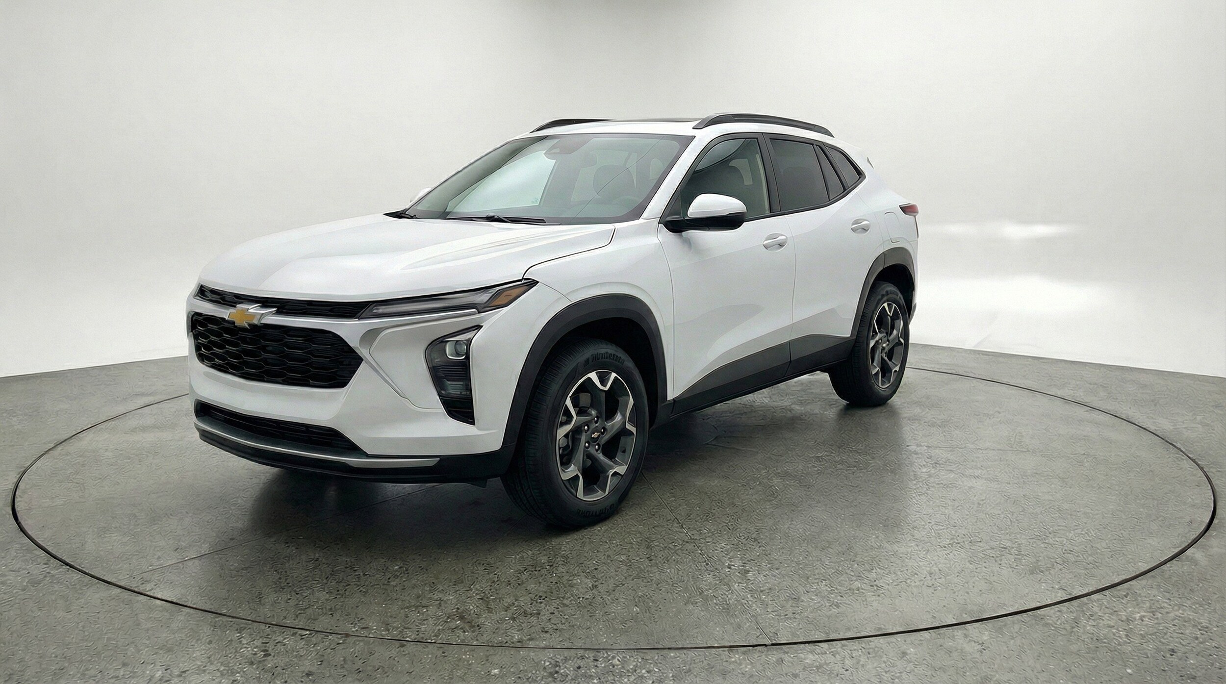 Thumbnail: 2025 Chevrolet Trax - 3