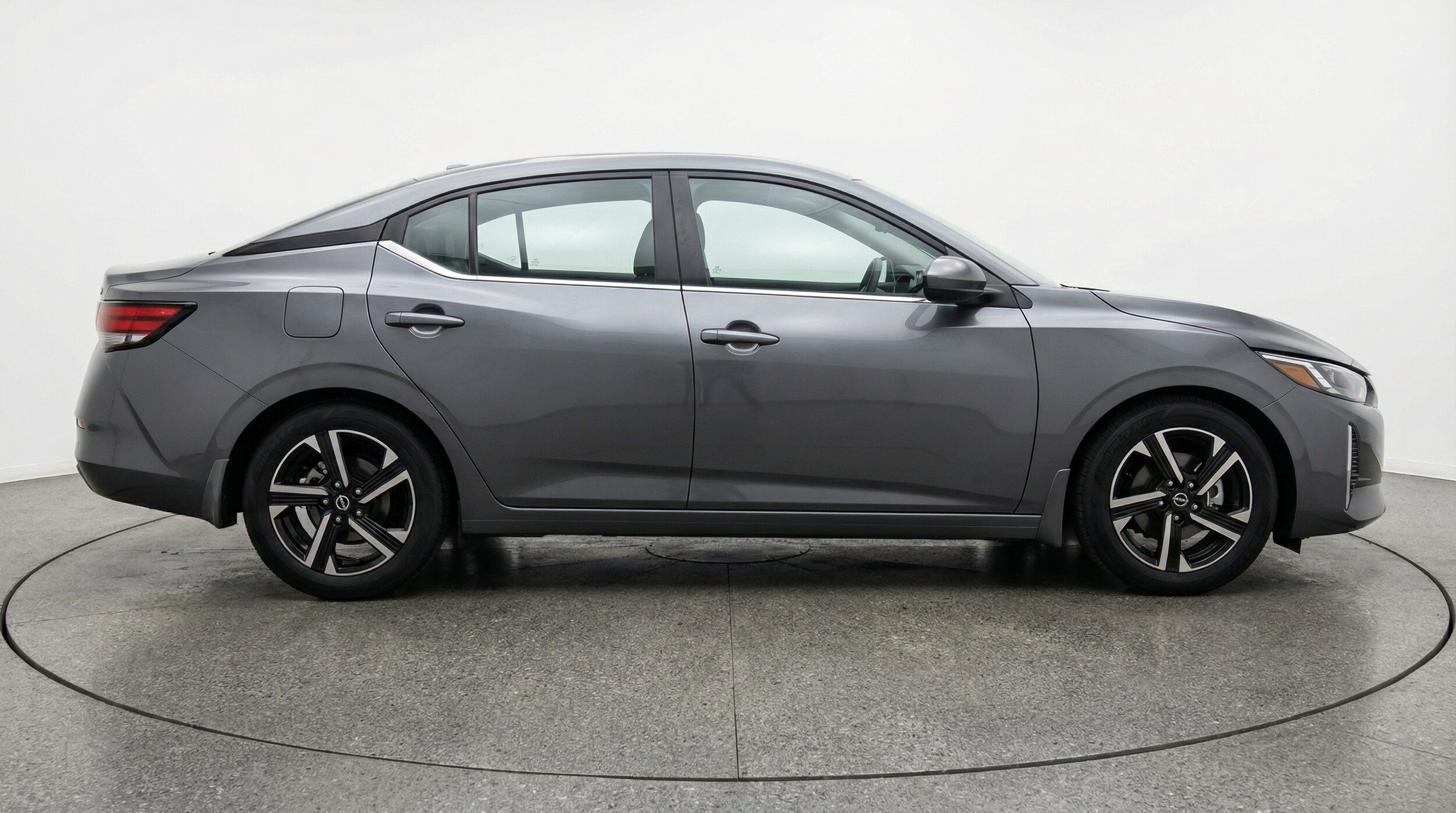 Thumbnail: 2025 Nissan Sentra - 11