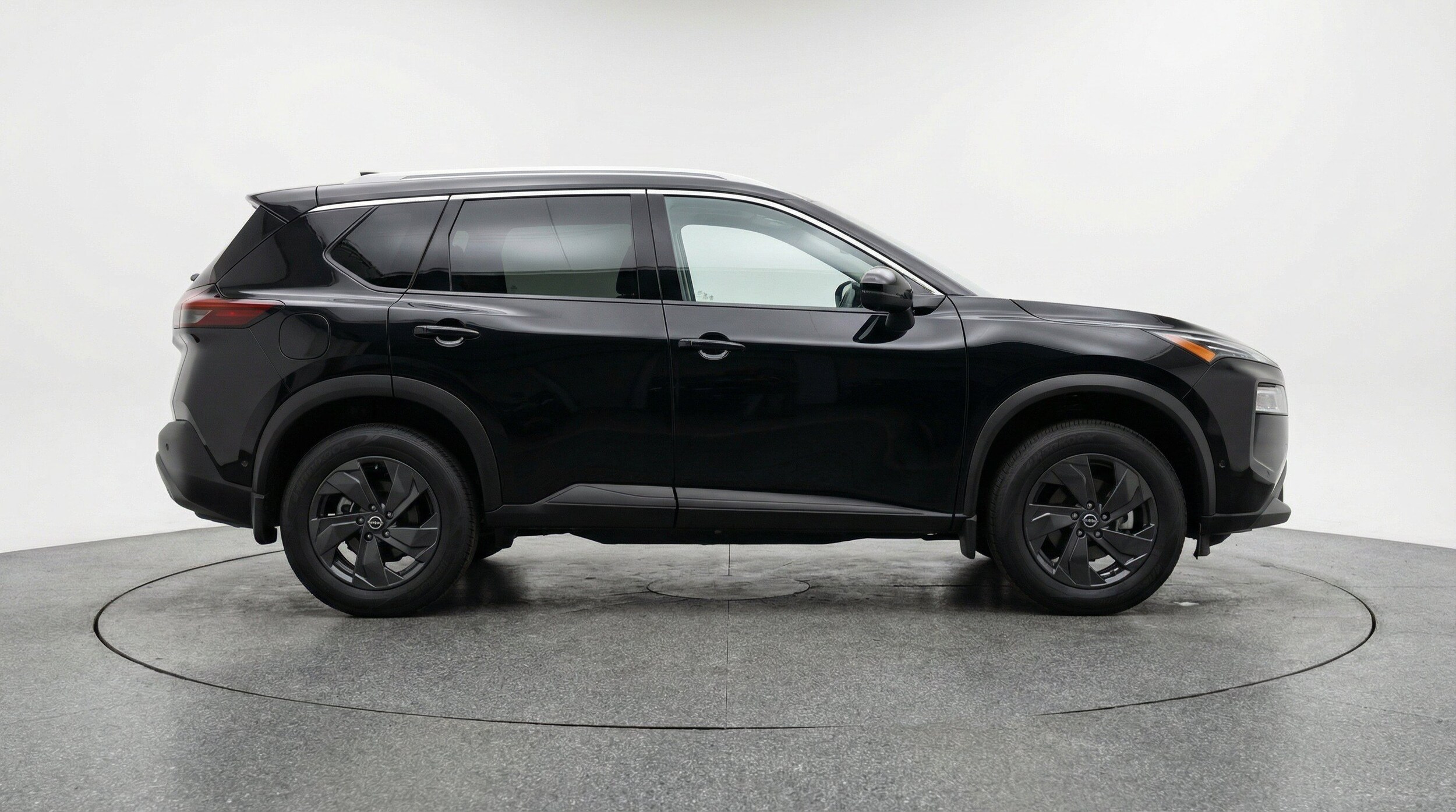 Thumbnail: 2026 Nissan Rogue - 10
