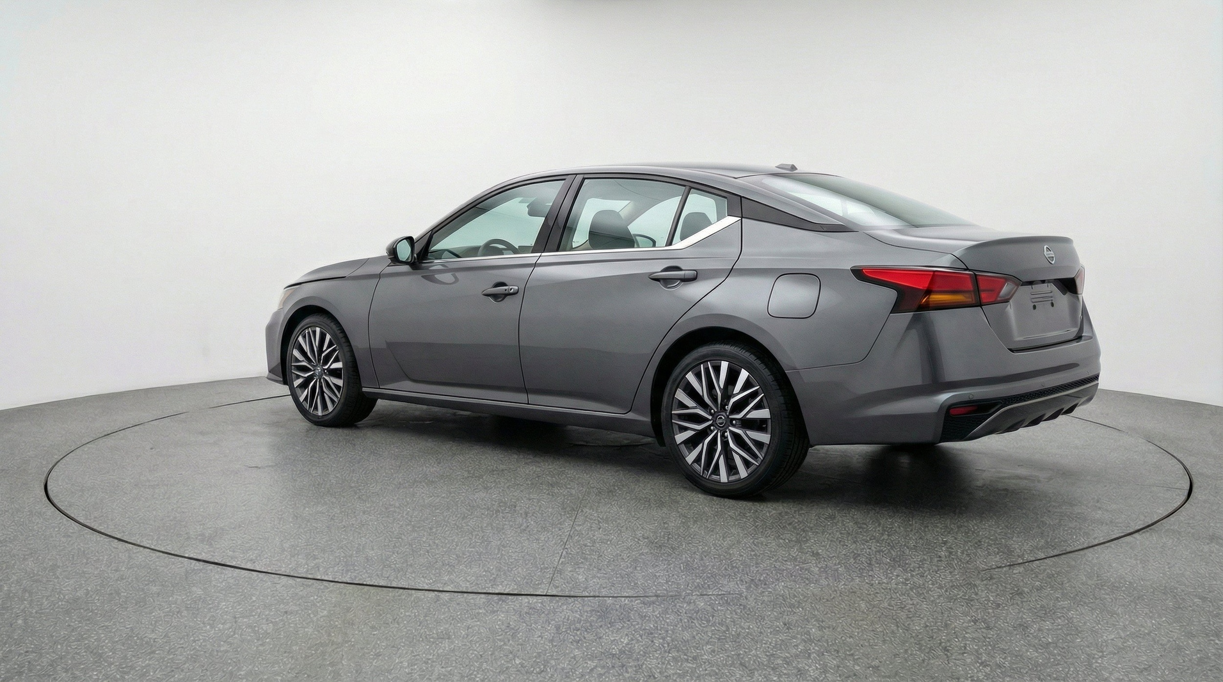 Thumbnail: 2025 Nissan Altima - 6