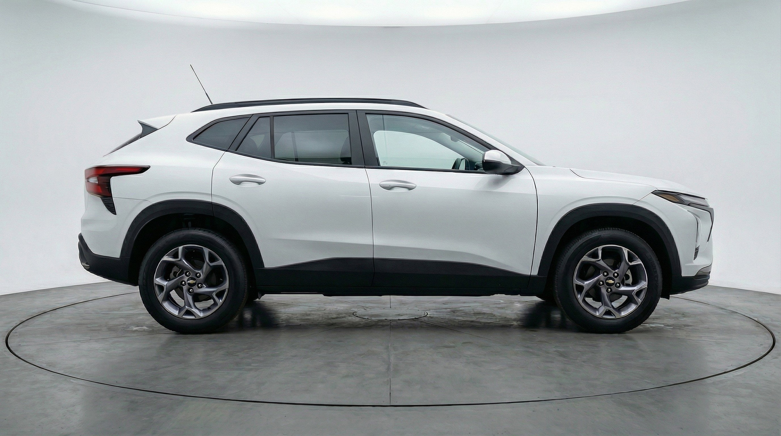 Thumbnail: 2025 Chevrolet Trax - 11