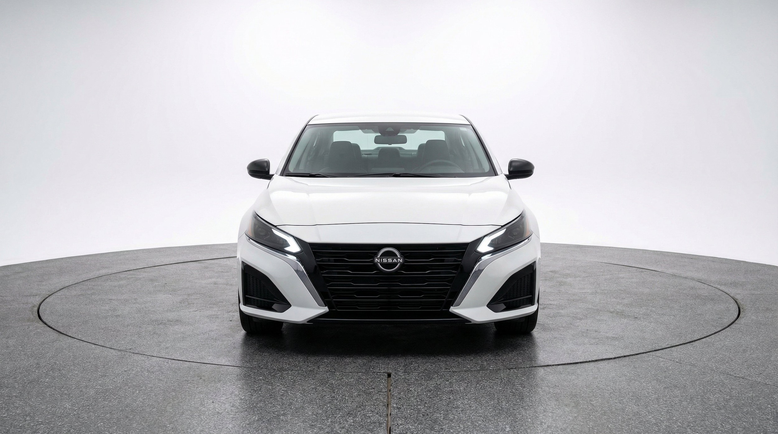 Thumbnail: 2025 Nissan Altima - 2
