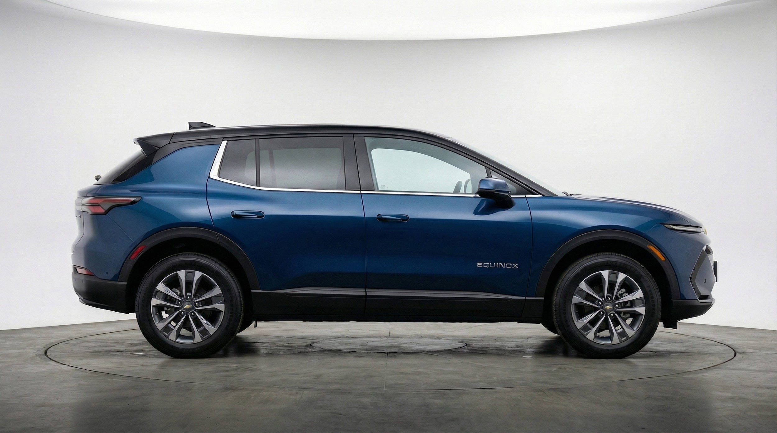 Thumbnail: 2025 Chevrolet Equinox - 11