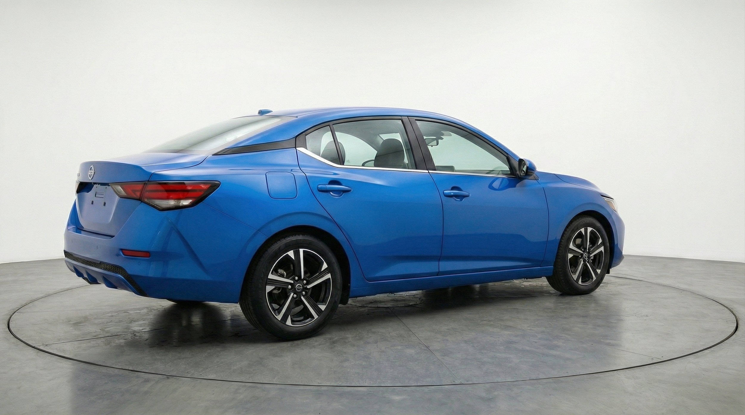 Thumbnail: 2025 Nissan Sentra - 9