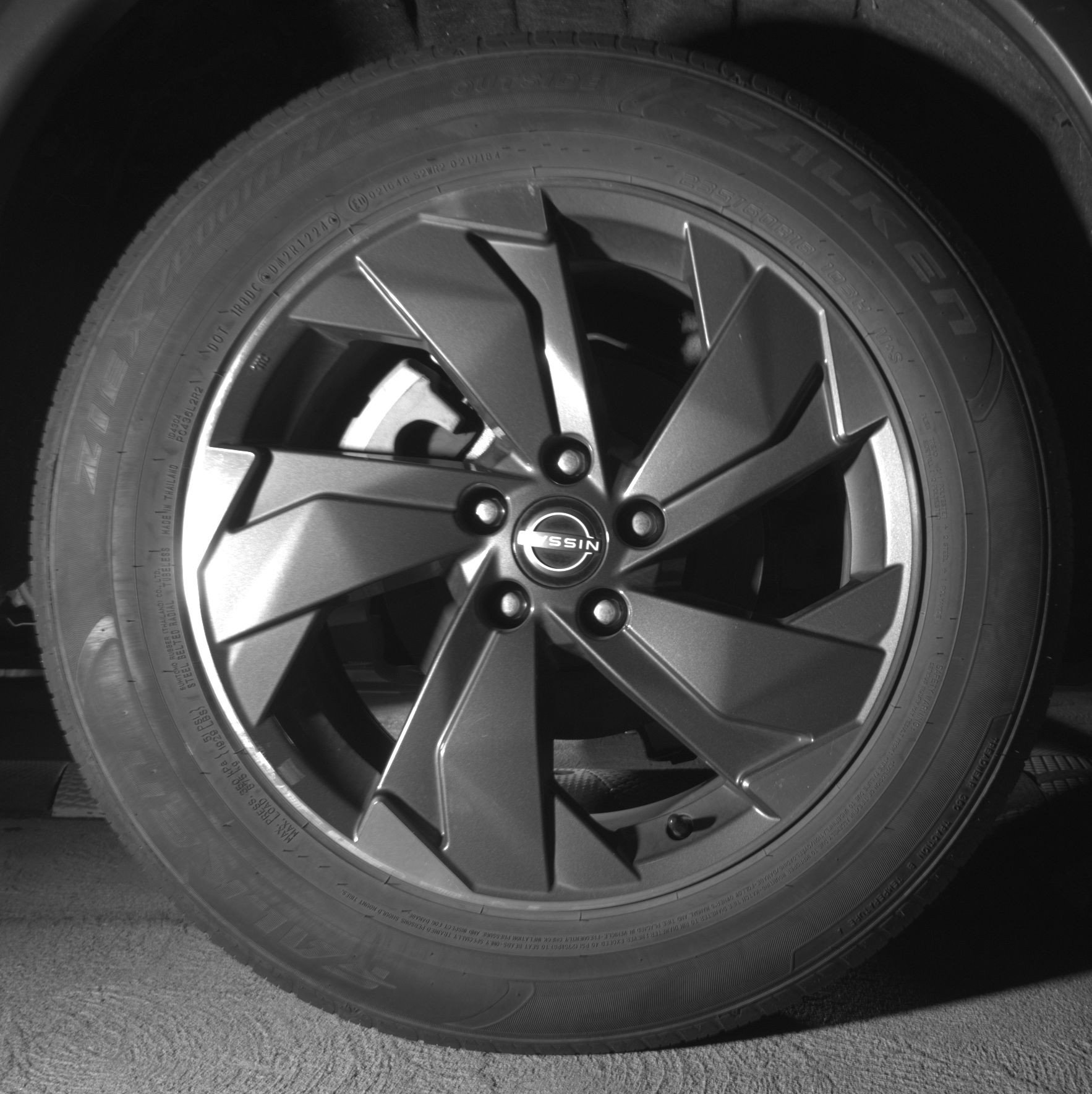 Thumbnail: 2025 Nissan Rogue - 15