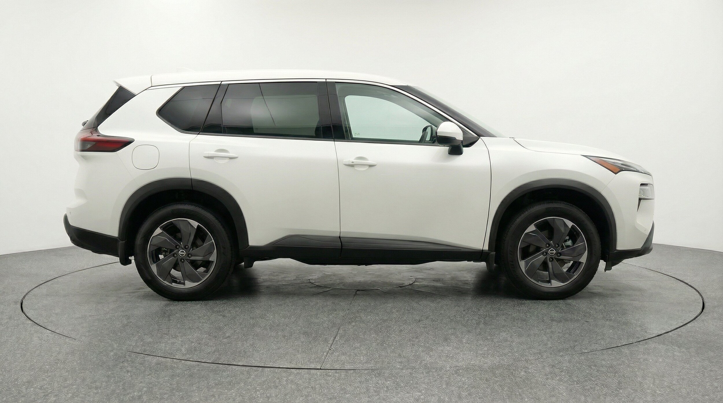 Thumbnail: 2025 Nissan Rogue - 11