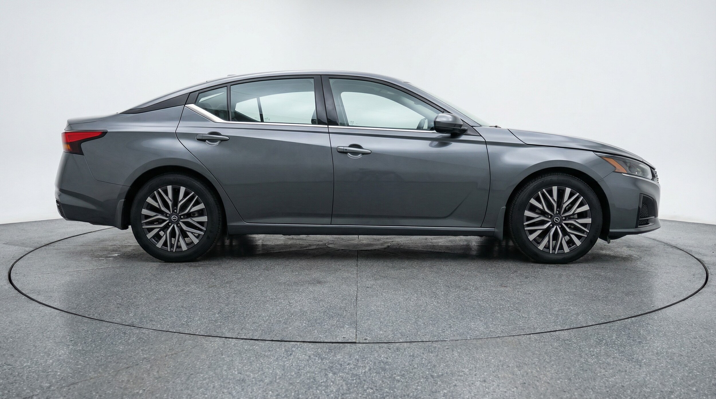 Thumbnail: 2025 Nissan Altima - 8