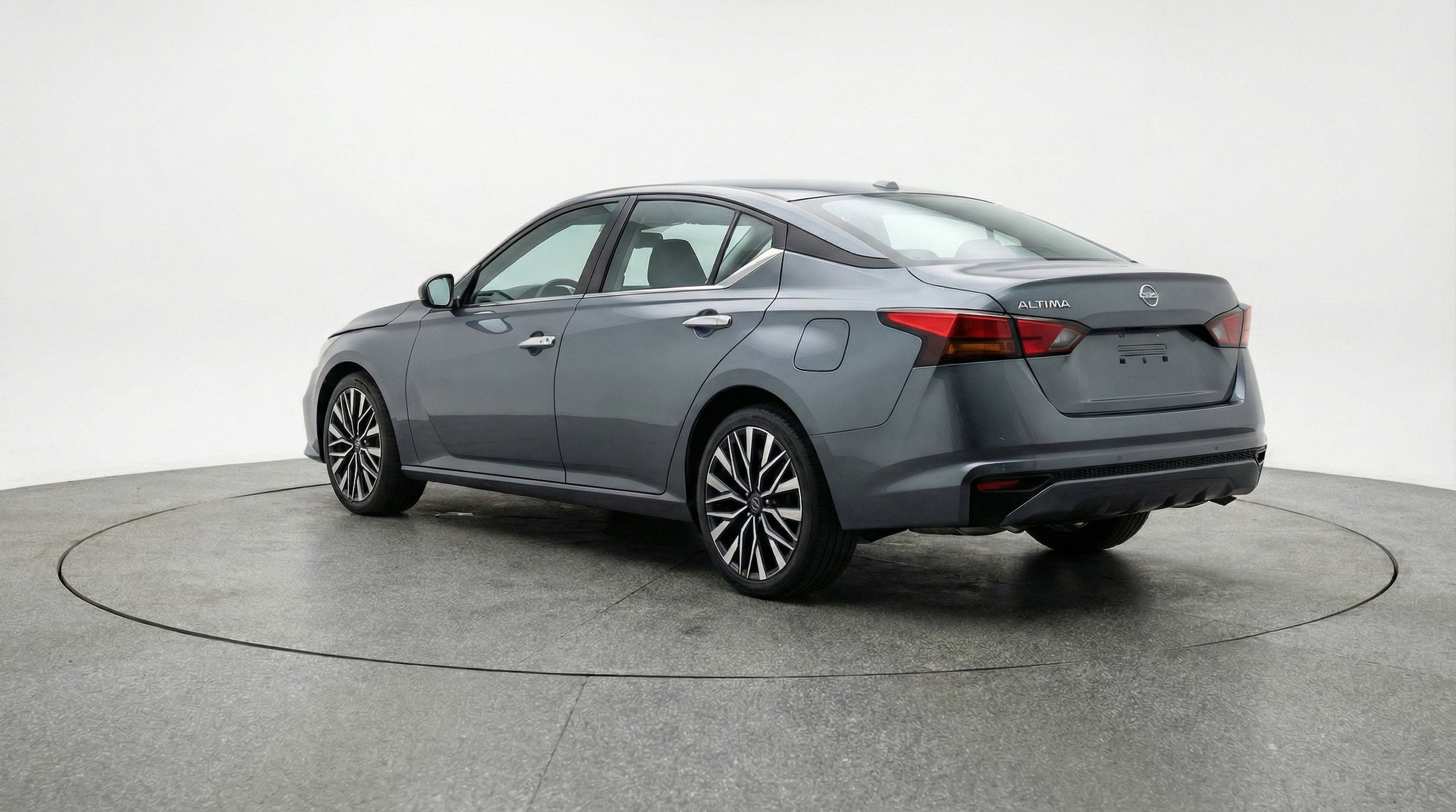 Thumbnail: 2025 Nissan Altima - 6