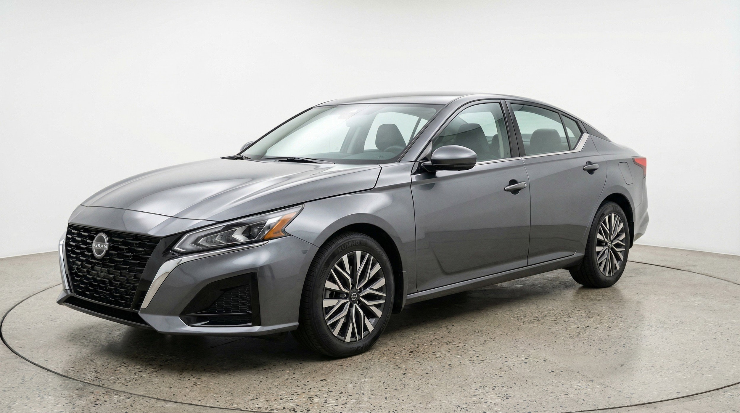 Thumbnail: 2025 Nissan Altima - 3