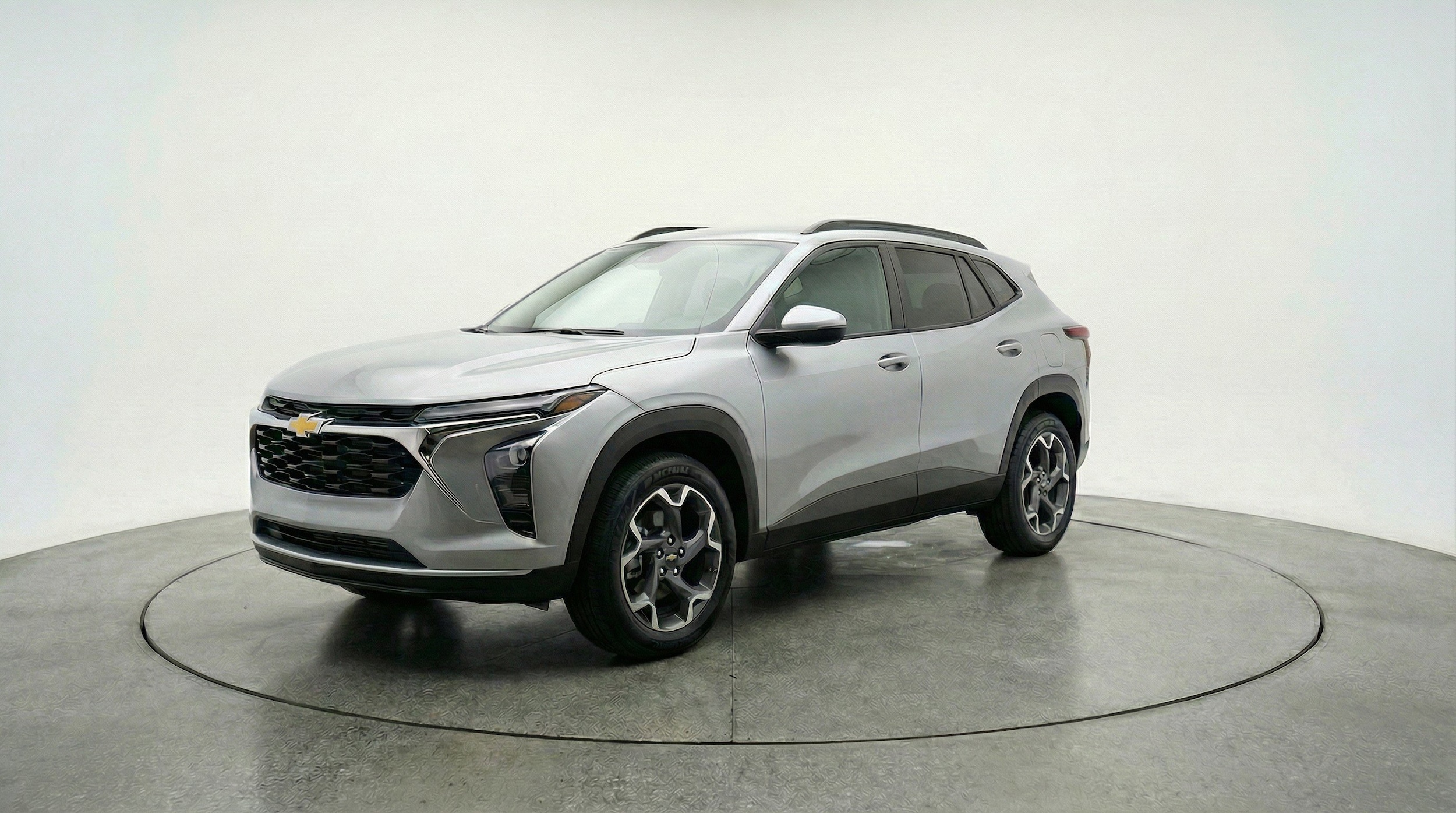 Thumbnail: 2025 Chevrolet Trax - 3