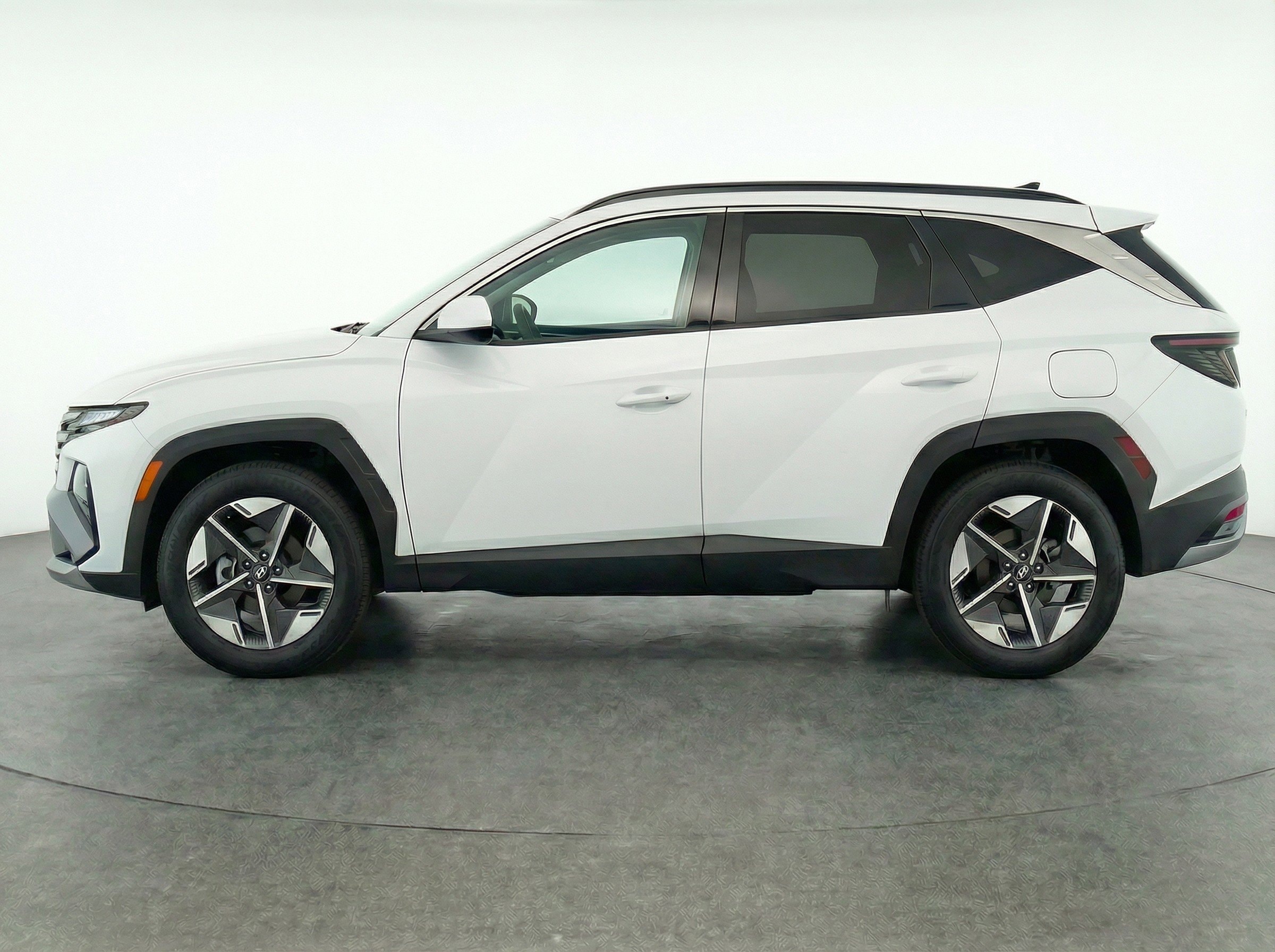 Thumbnail: 2025 Hyundai Tucson - 5