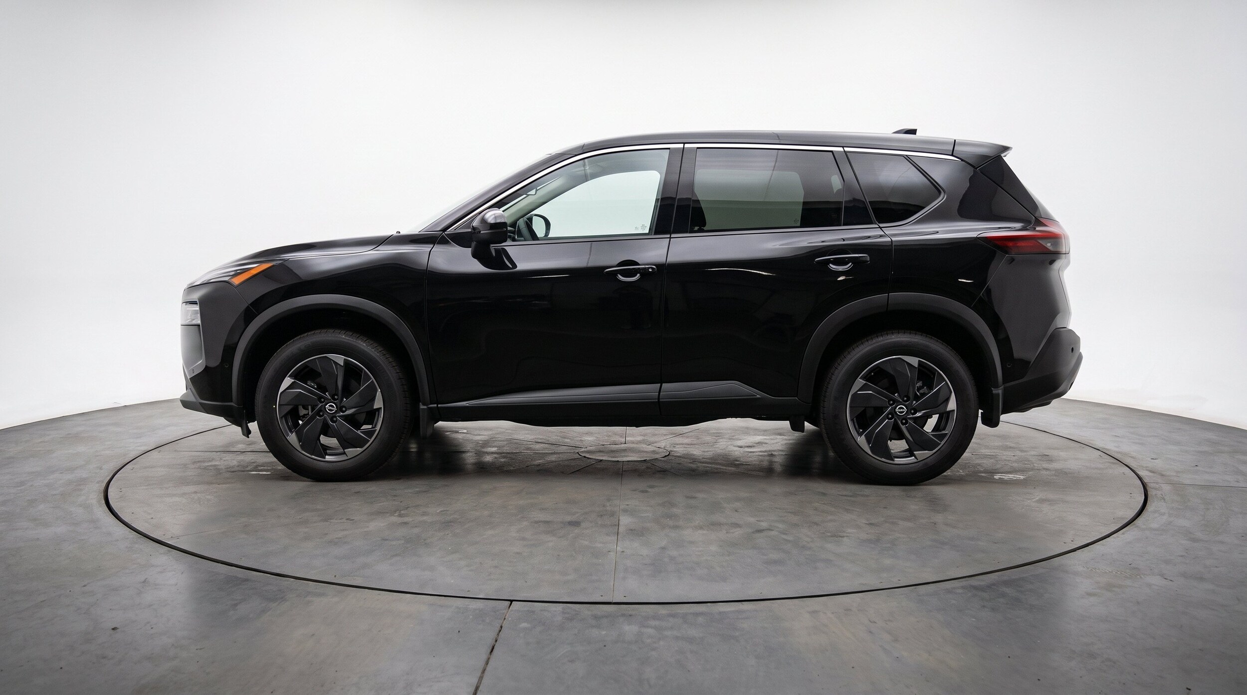 Thumbnail: 2025 Nissan Rogue - 5