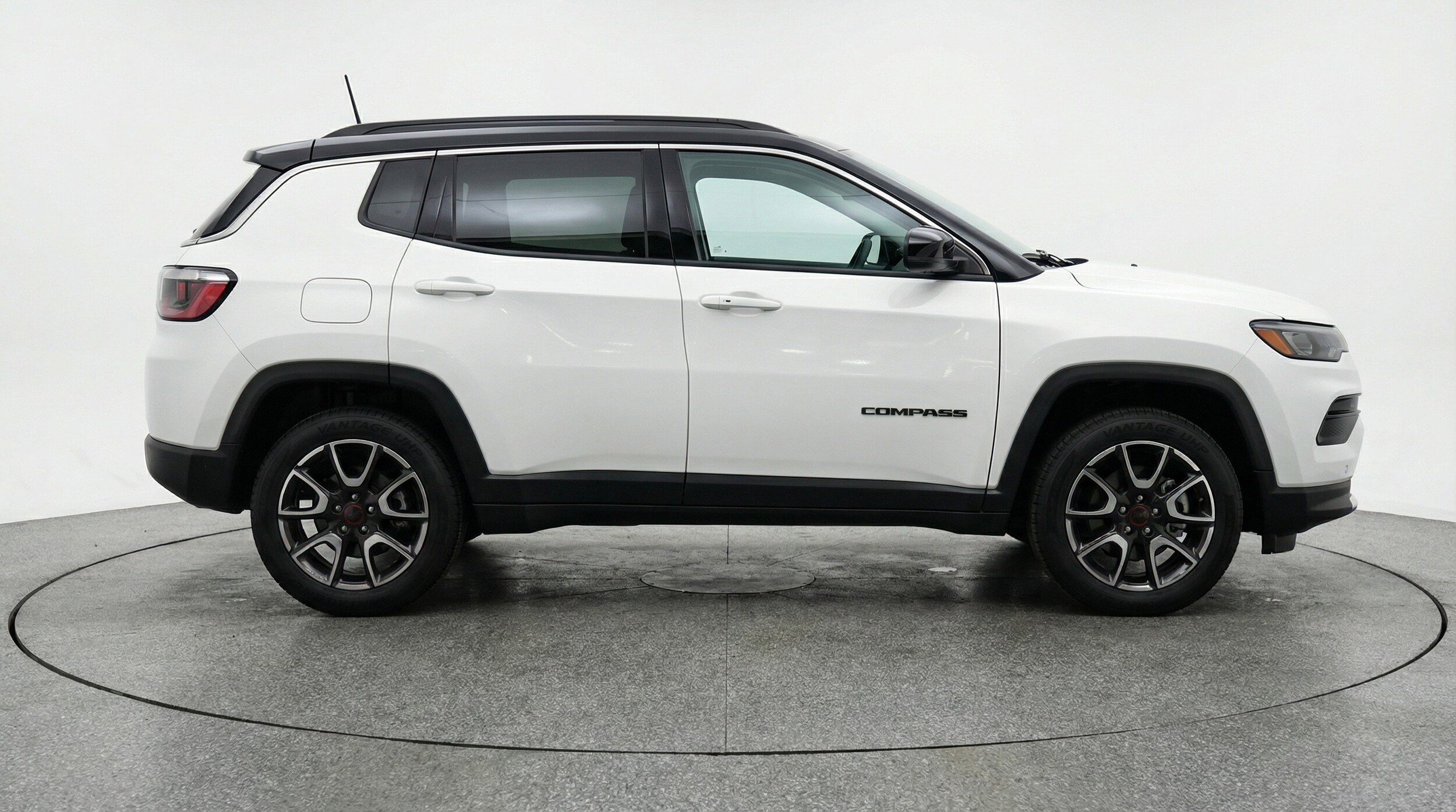 Thumbnail: 2025 Jeep Compass - 11
