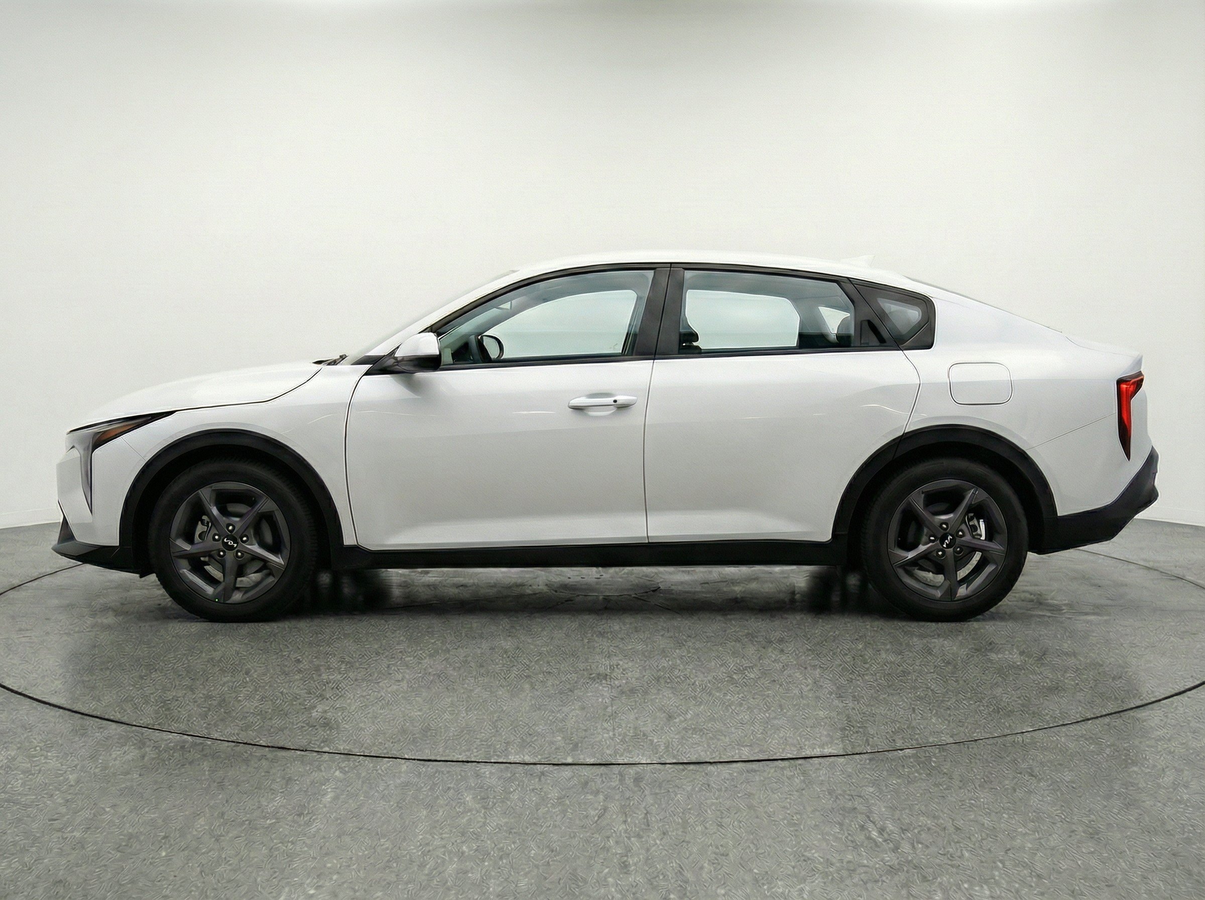 Thumbnail: 2025 Kia K4 - 5