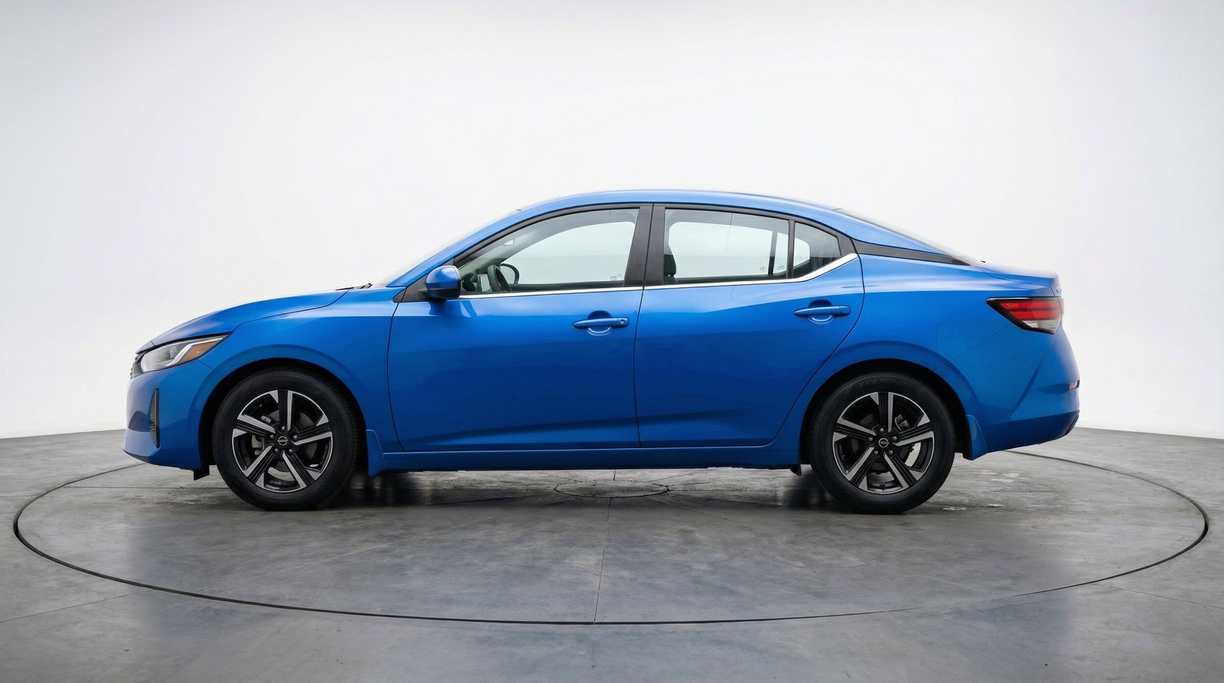 Thumbnail: 2025 Nissan Sentra - 5