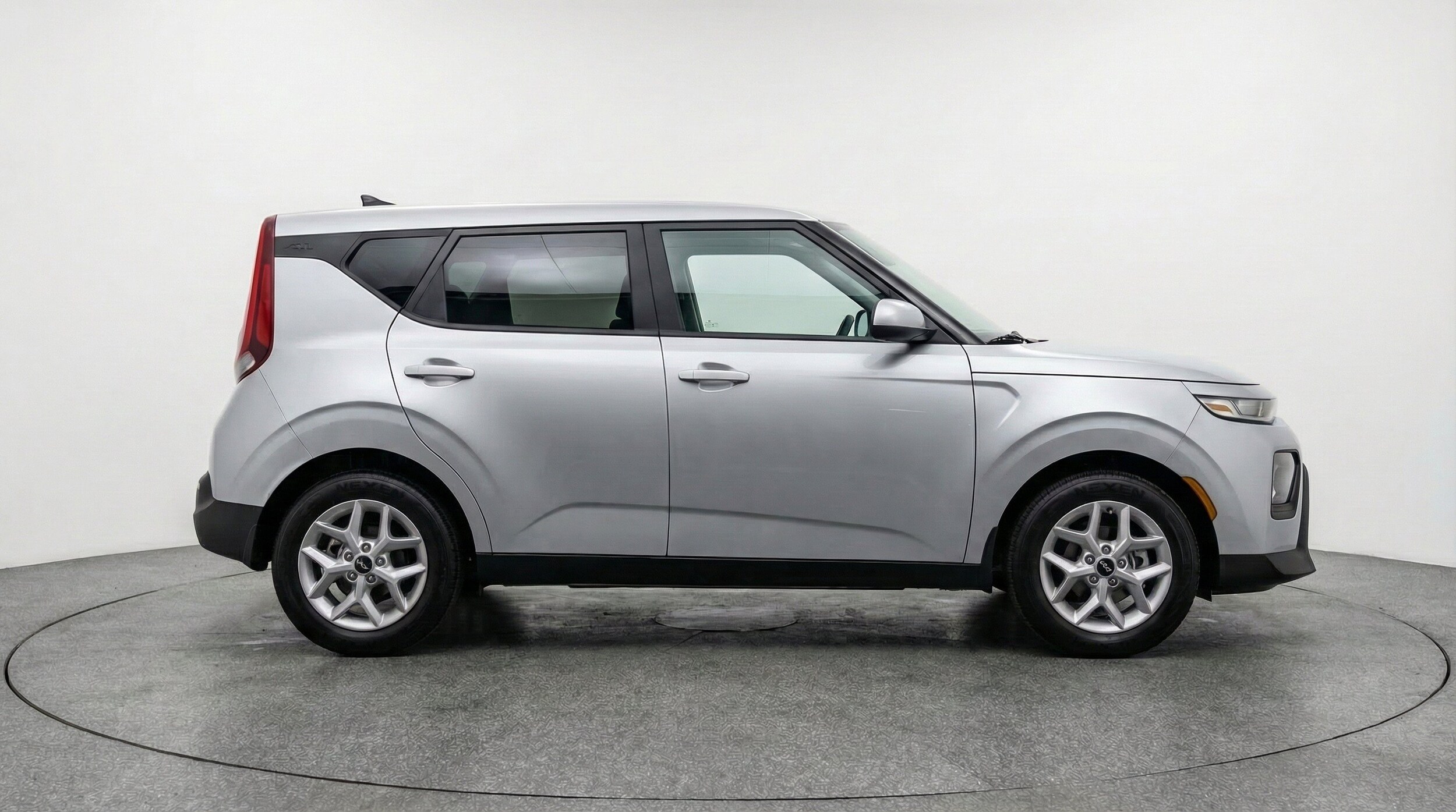 Thumbnail: 2025 Kia Soul - 11