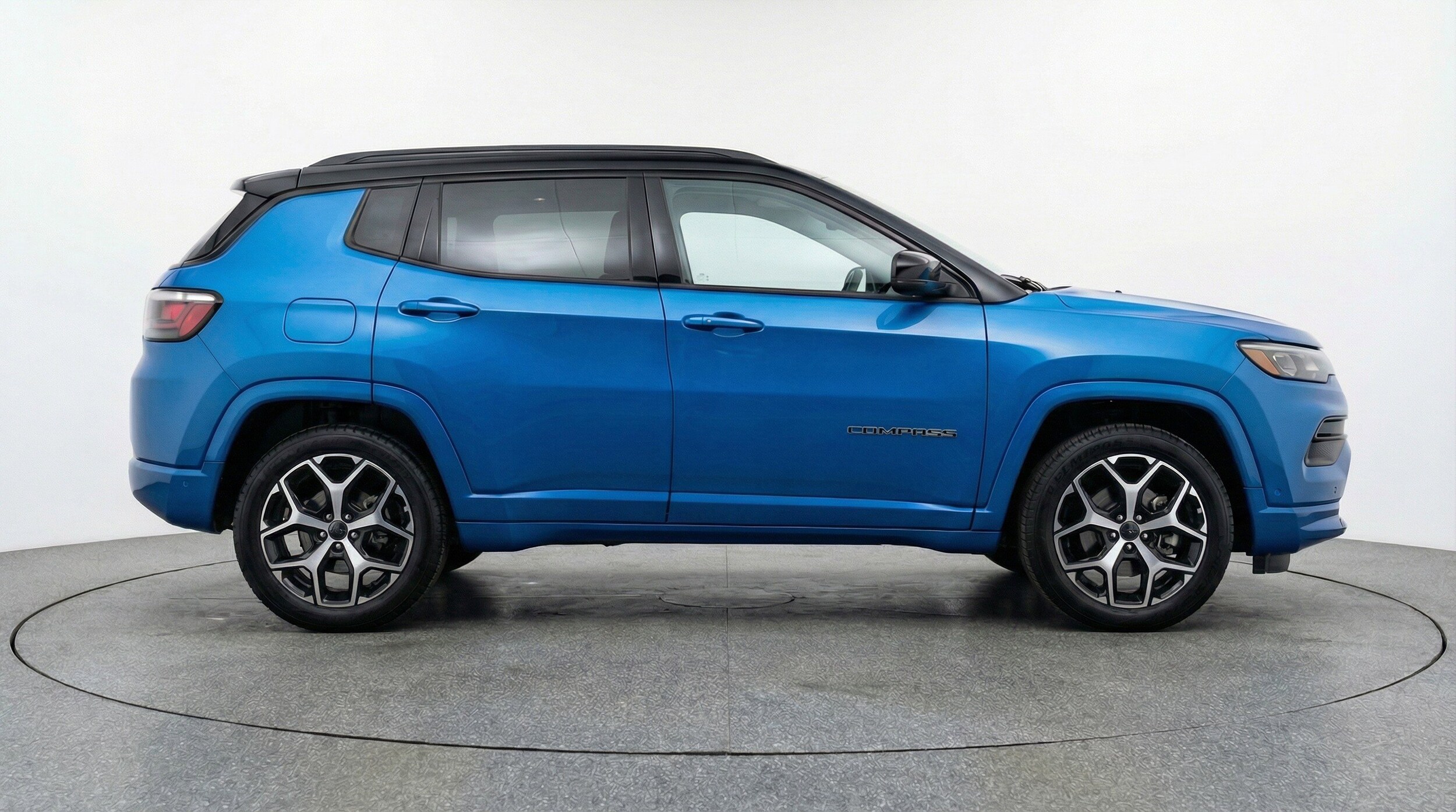 Thumbnail: 2025 Jeep Compass - 11