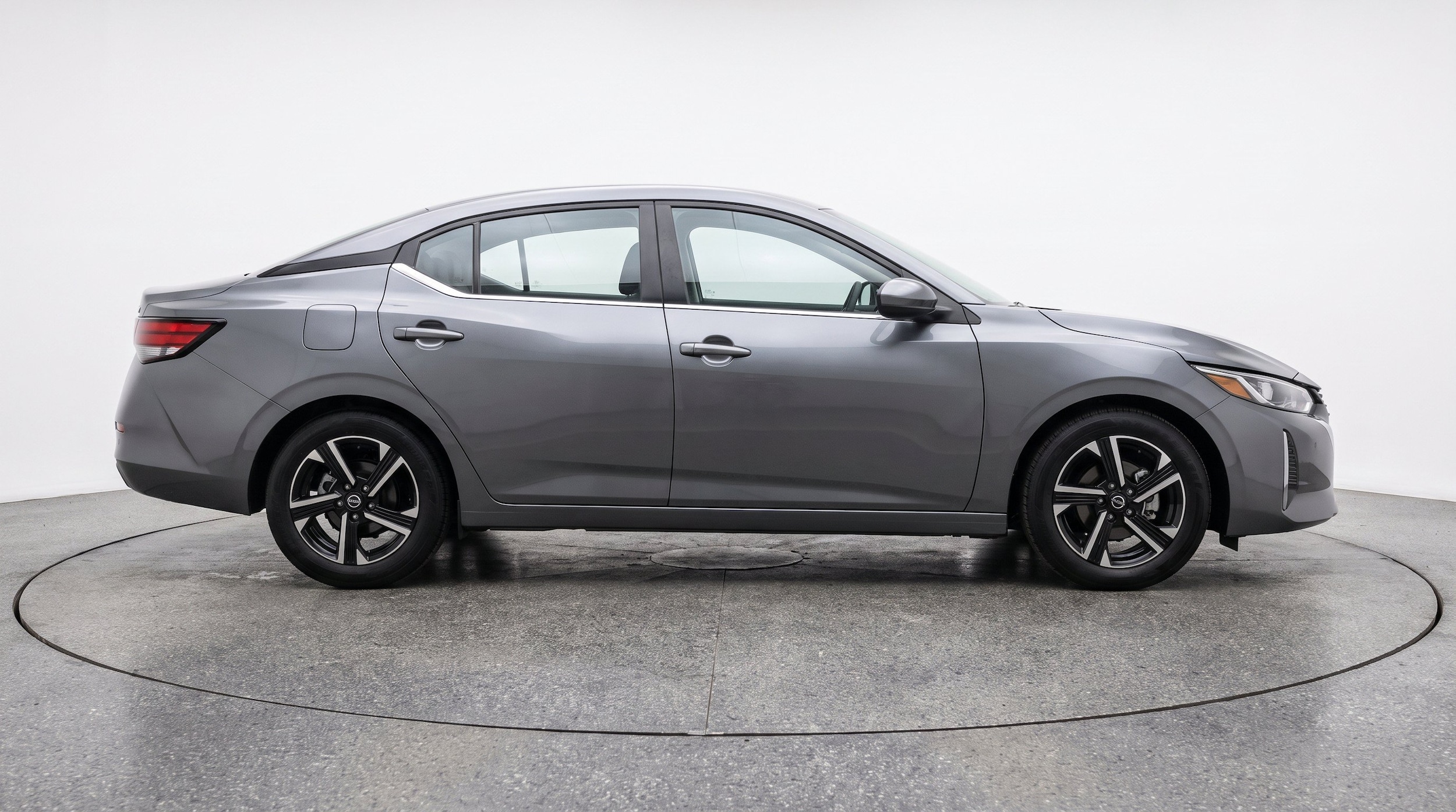 Thumbnail: 2025 Nissan Sentra - 11