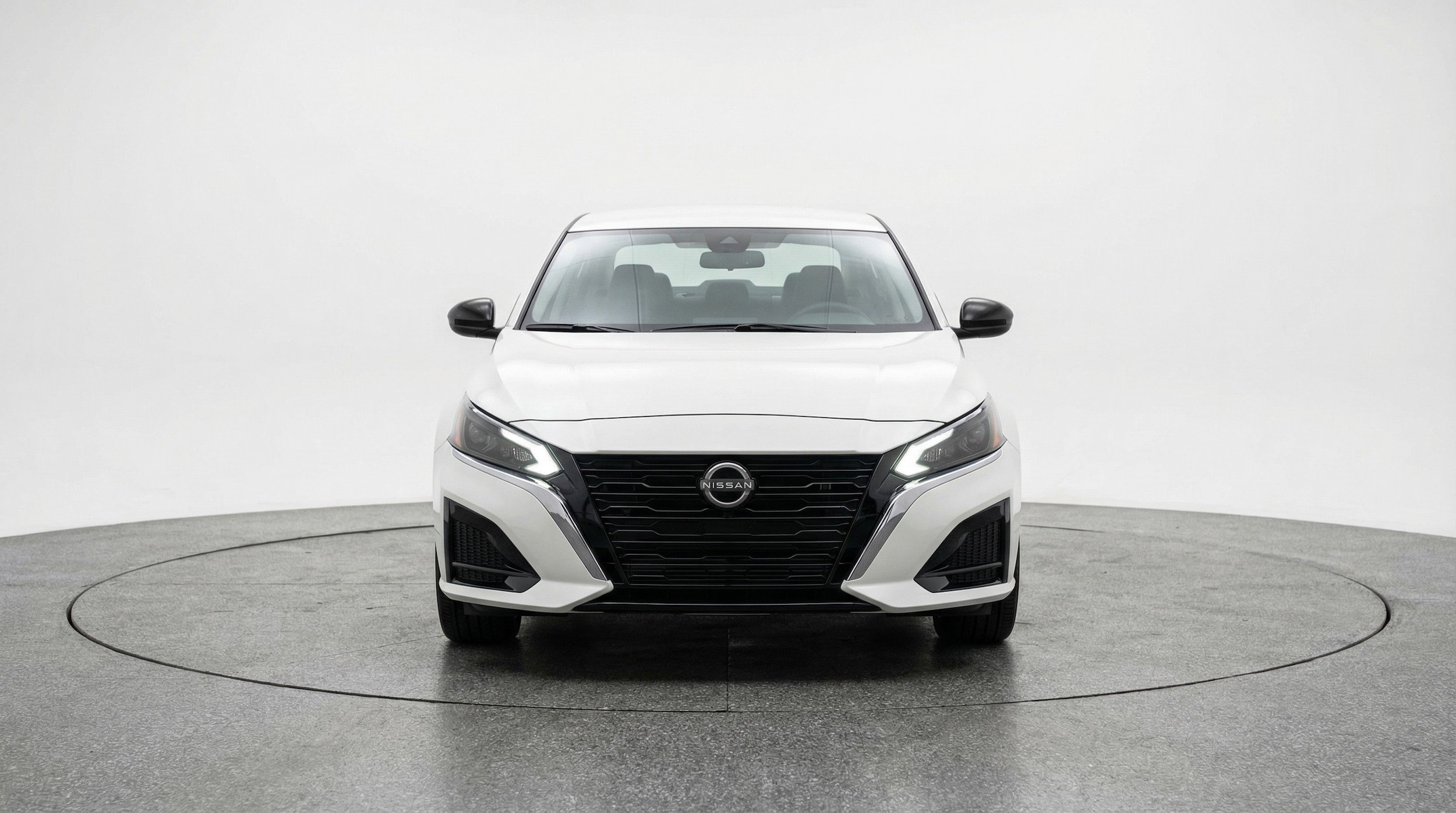 Thumbnail: 2025 Nissan Altima - 2