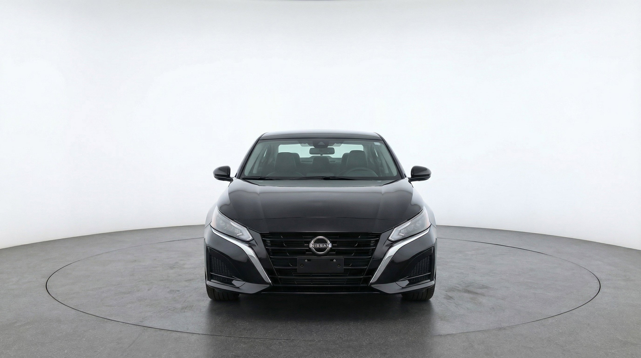 Thumbnail: 2025 Nissan Altima - 2