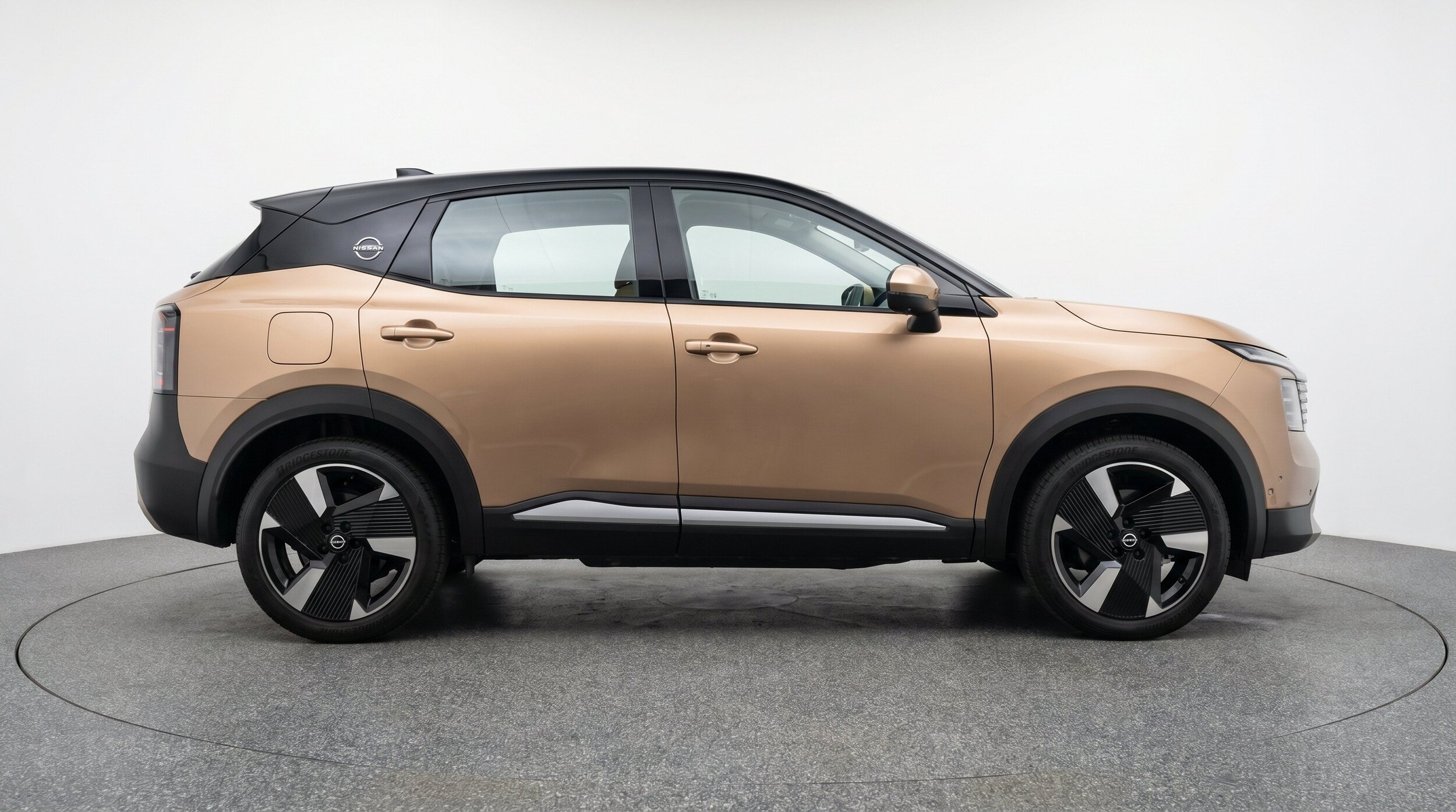 Thumbnail: 2026 Nissan Kicks - 10