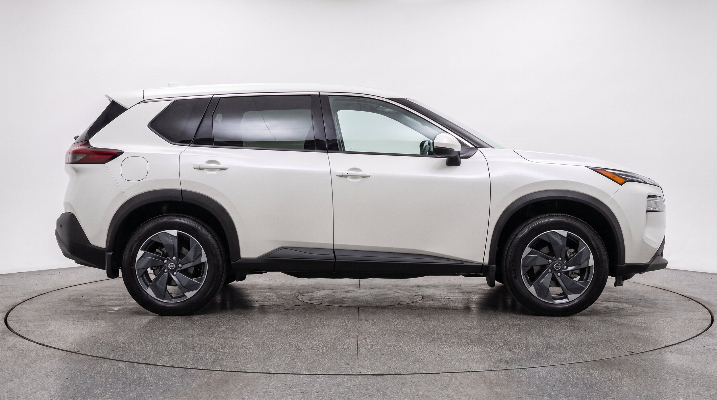 Thumbnail: 2025 Nissan Rogue - 11