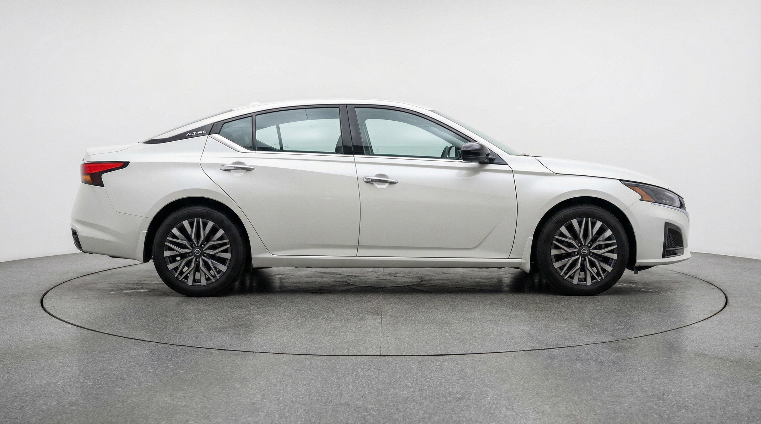 Thumbnail: 2025 Nissan Altima - 11