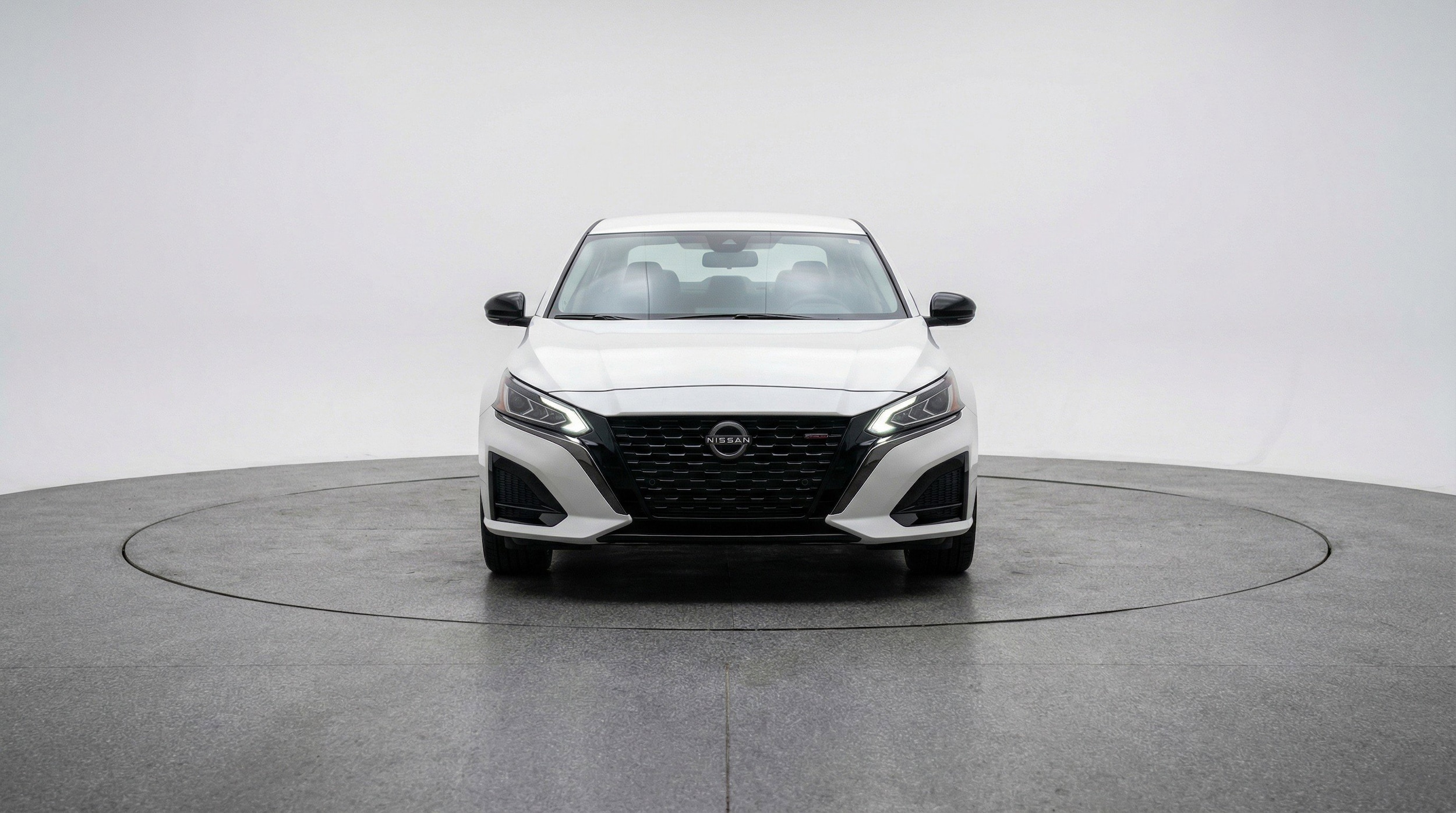Thumbnail: 2025 Nissan Altima - 2