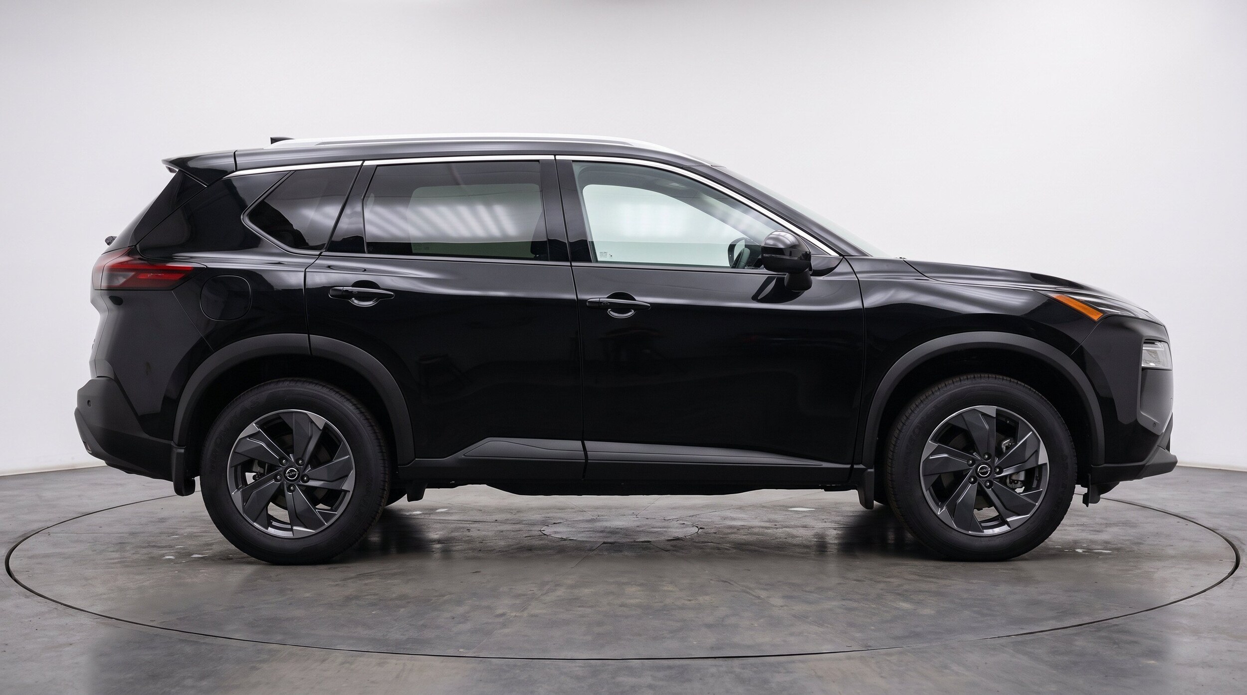 Thumbnail: 2025 Nissan Rogue - 11