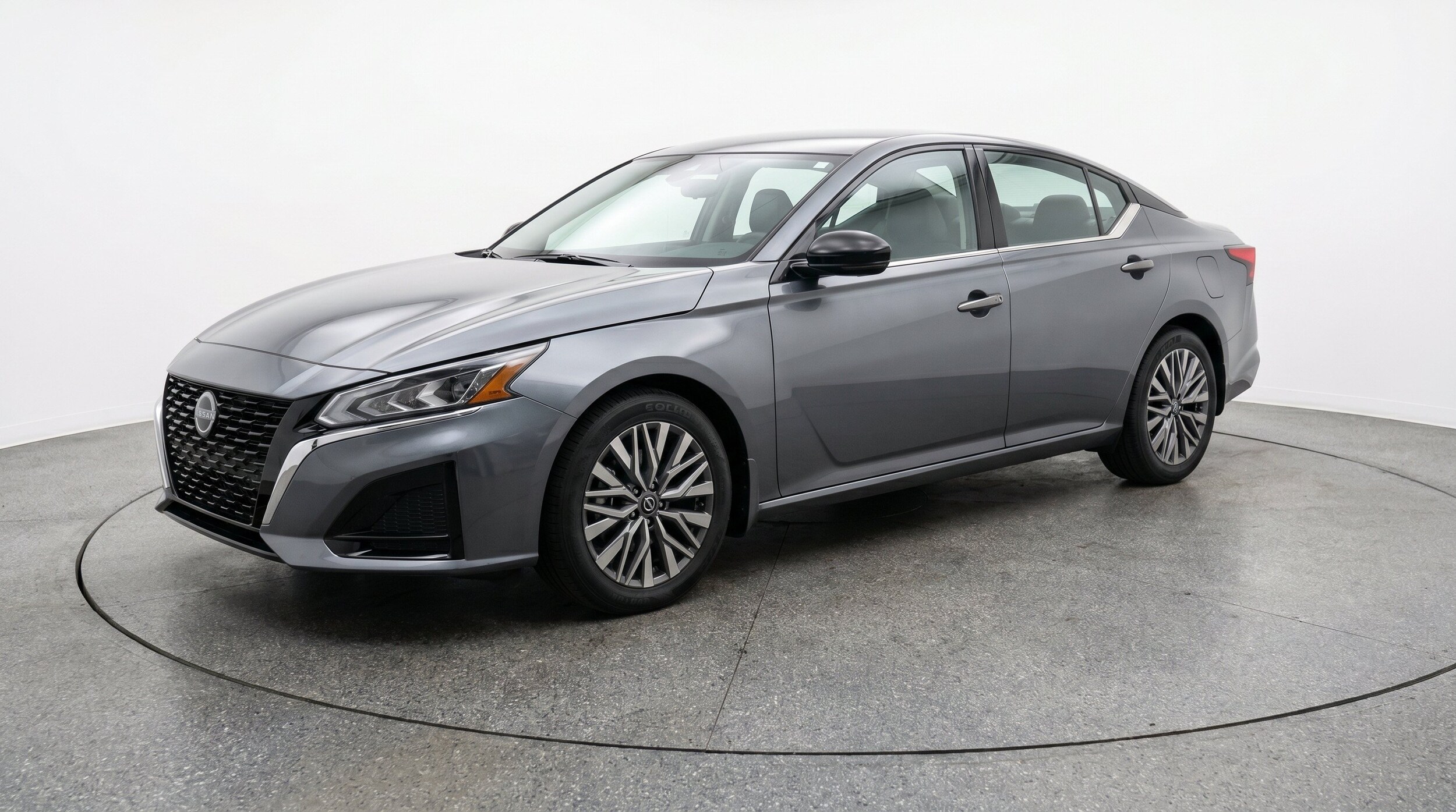 Thumbnail: 2025 Nissan Altima - 3