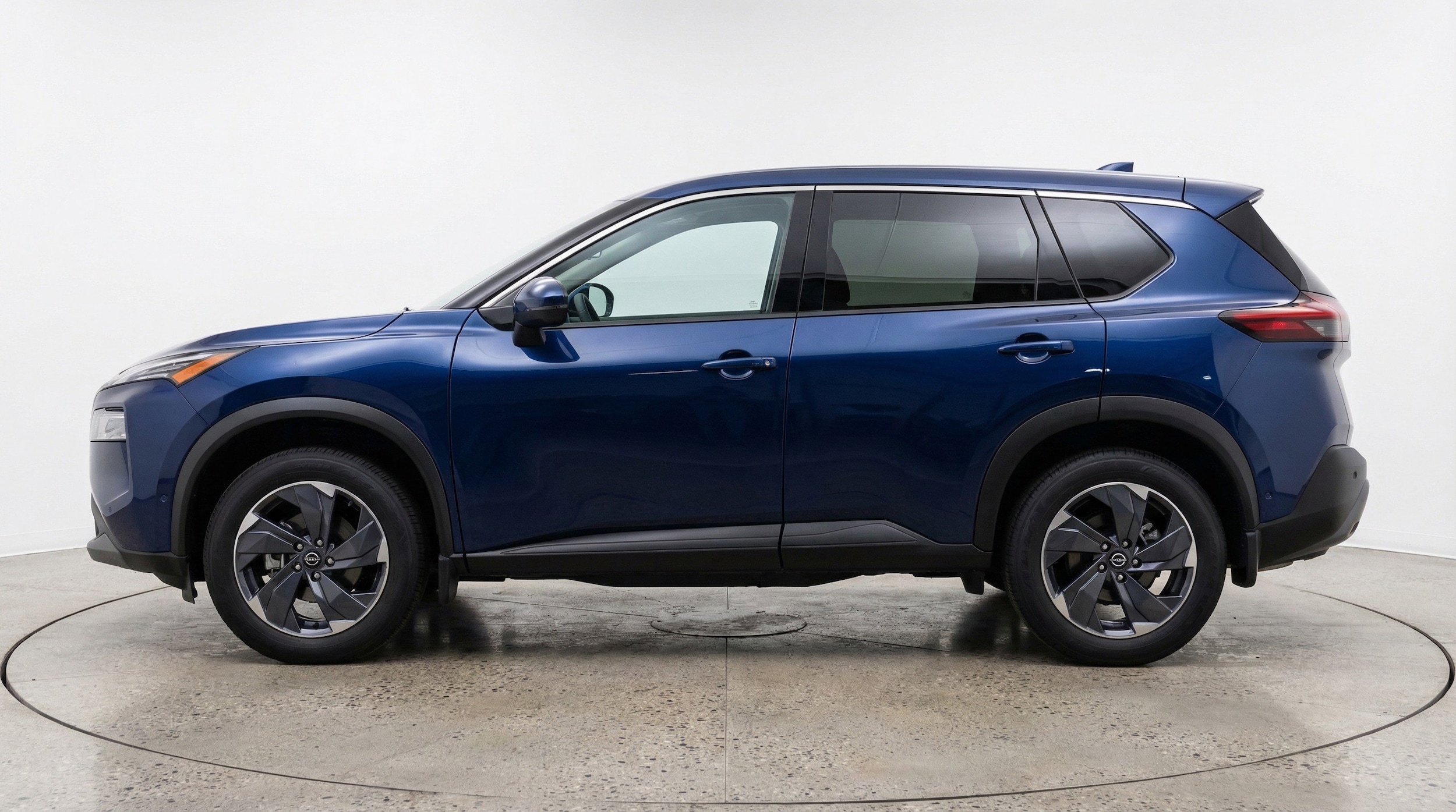 Thumbnail: 2025 Nissan Rogue - 5