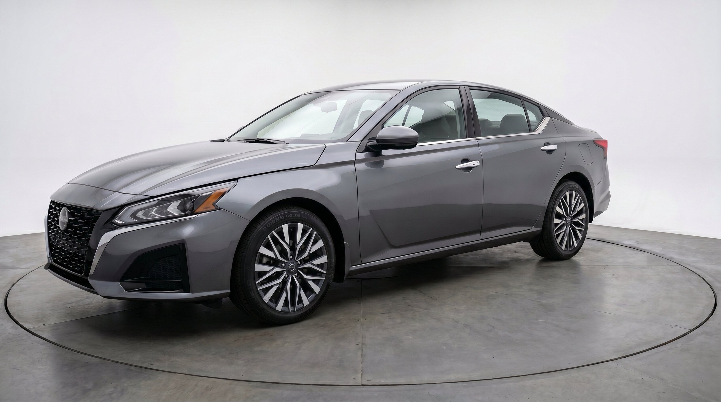 Thumbnail: 2025 Nissan Altima - 3