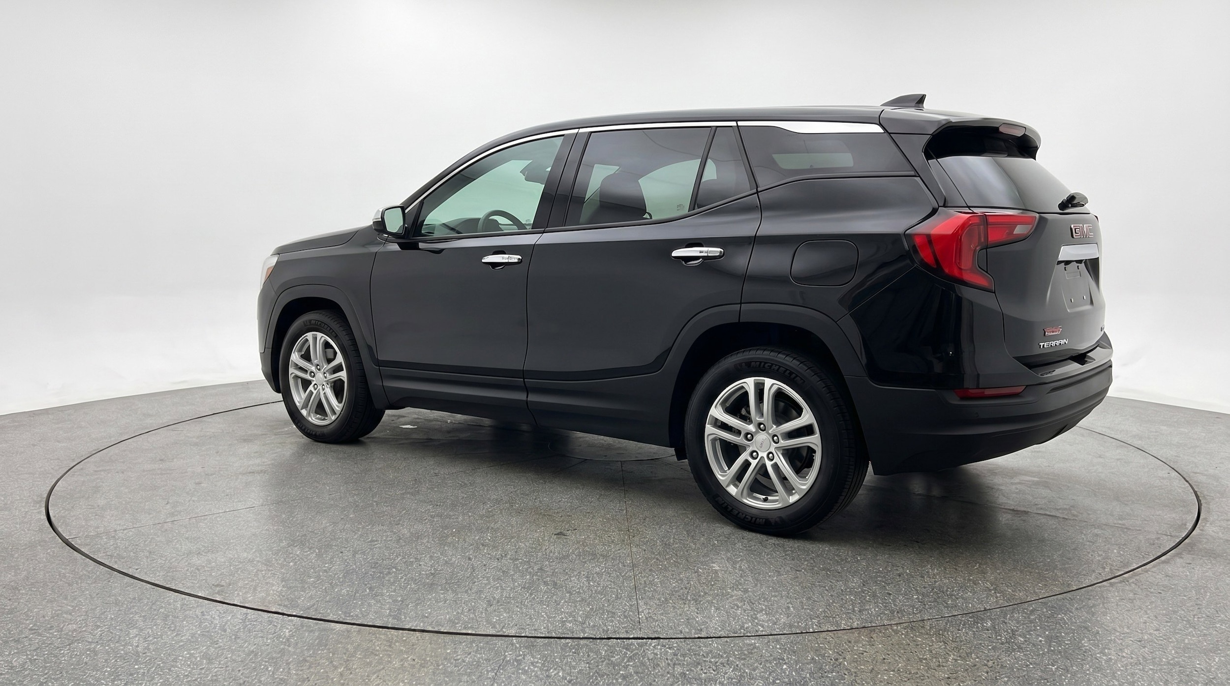 Thumbnail: 2024 GMC Terrain - 6