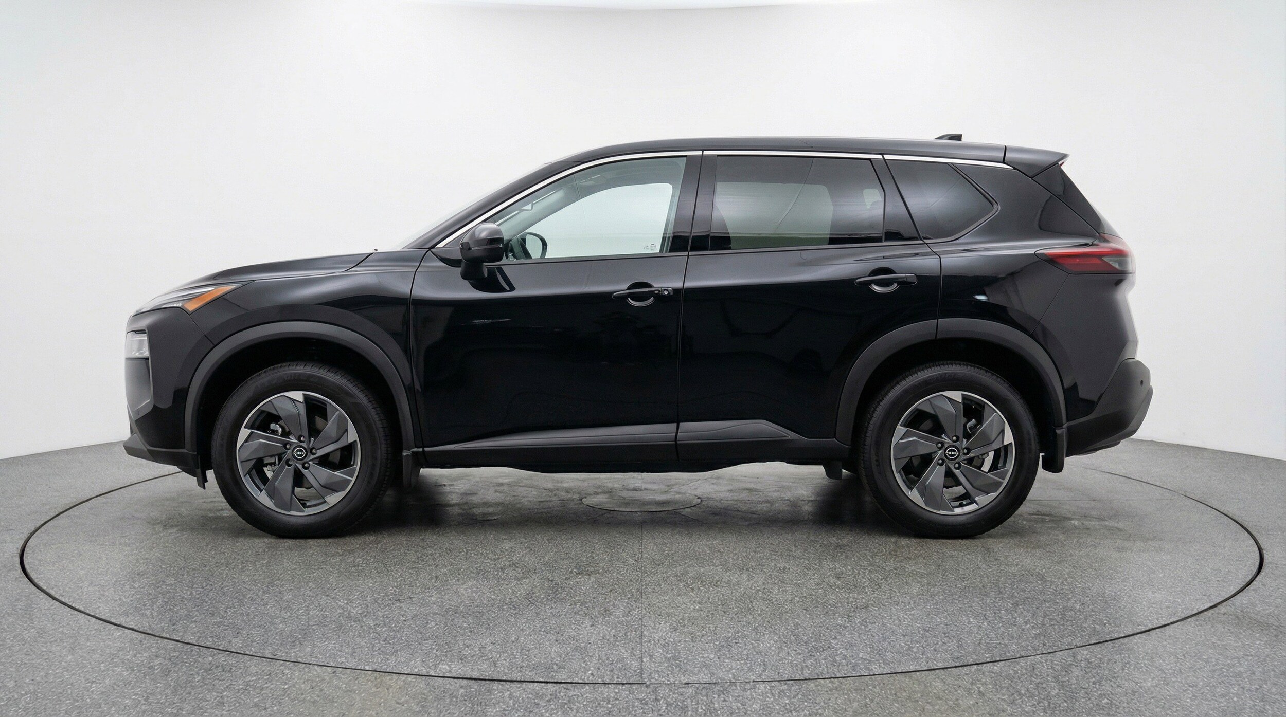 Thumbnail: 2025 Nissan Rogue - 5