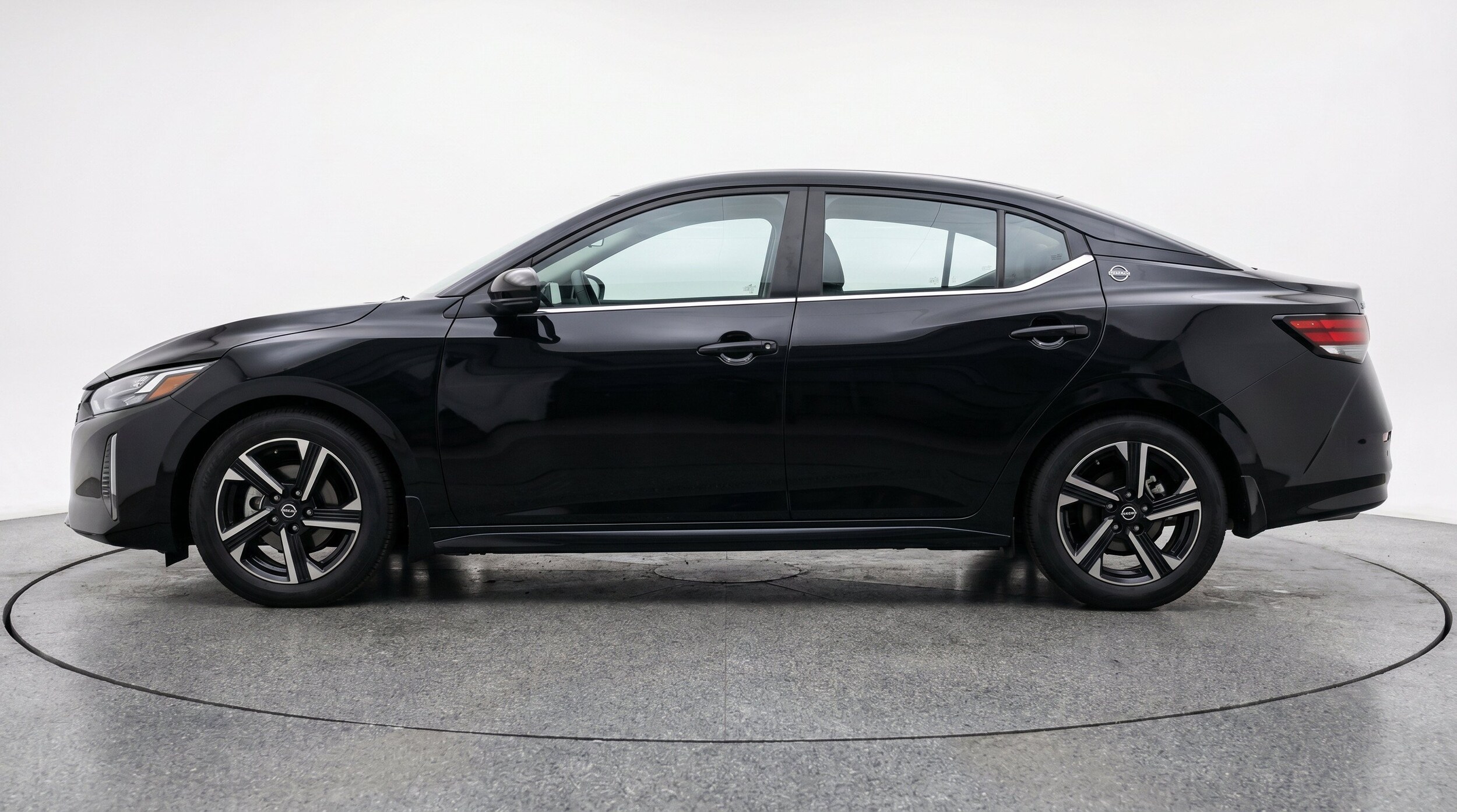 Thumbnail: 2025 Nissan Sentra - 5