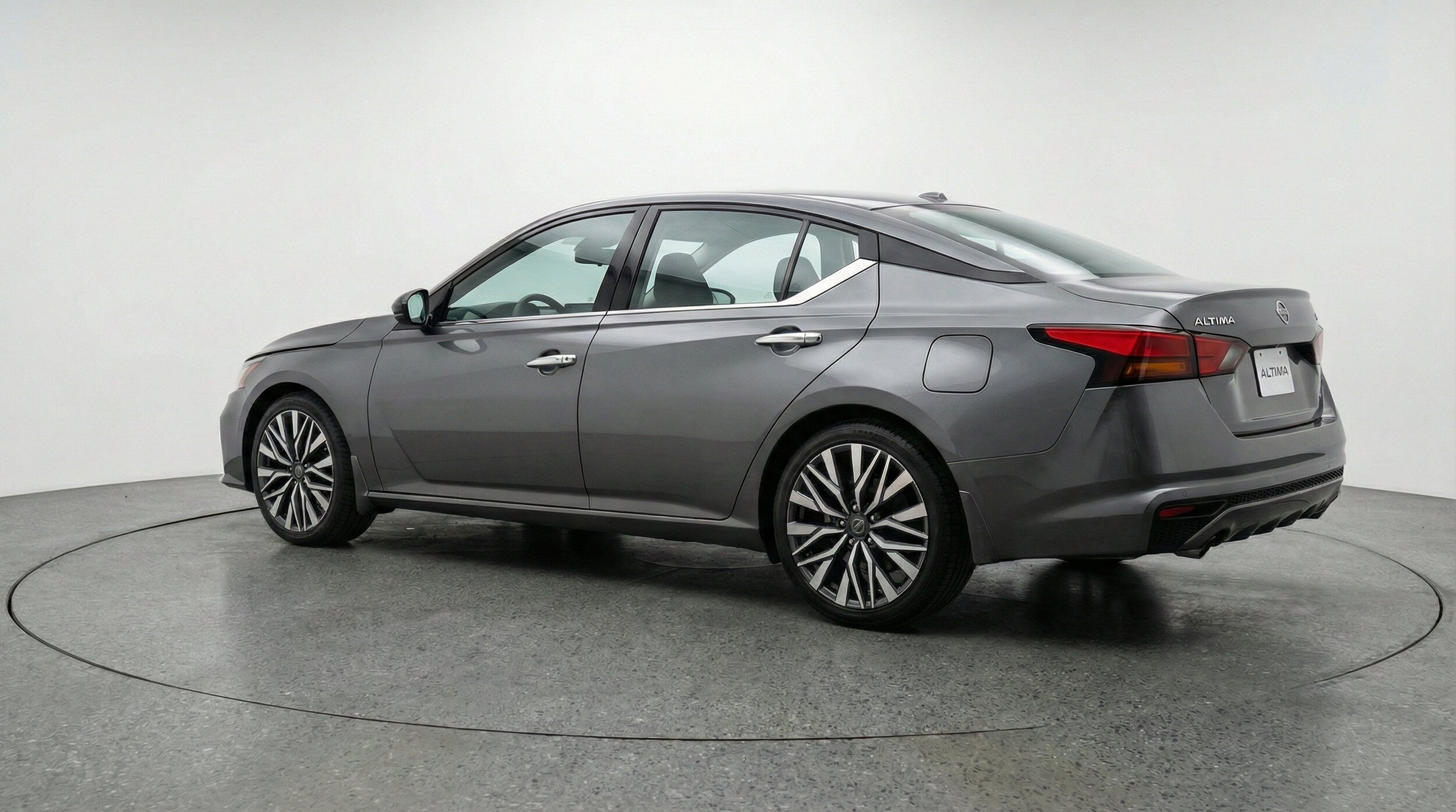 Thumbnail: 2025 Nissan Altima - 6