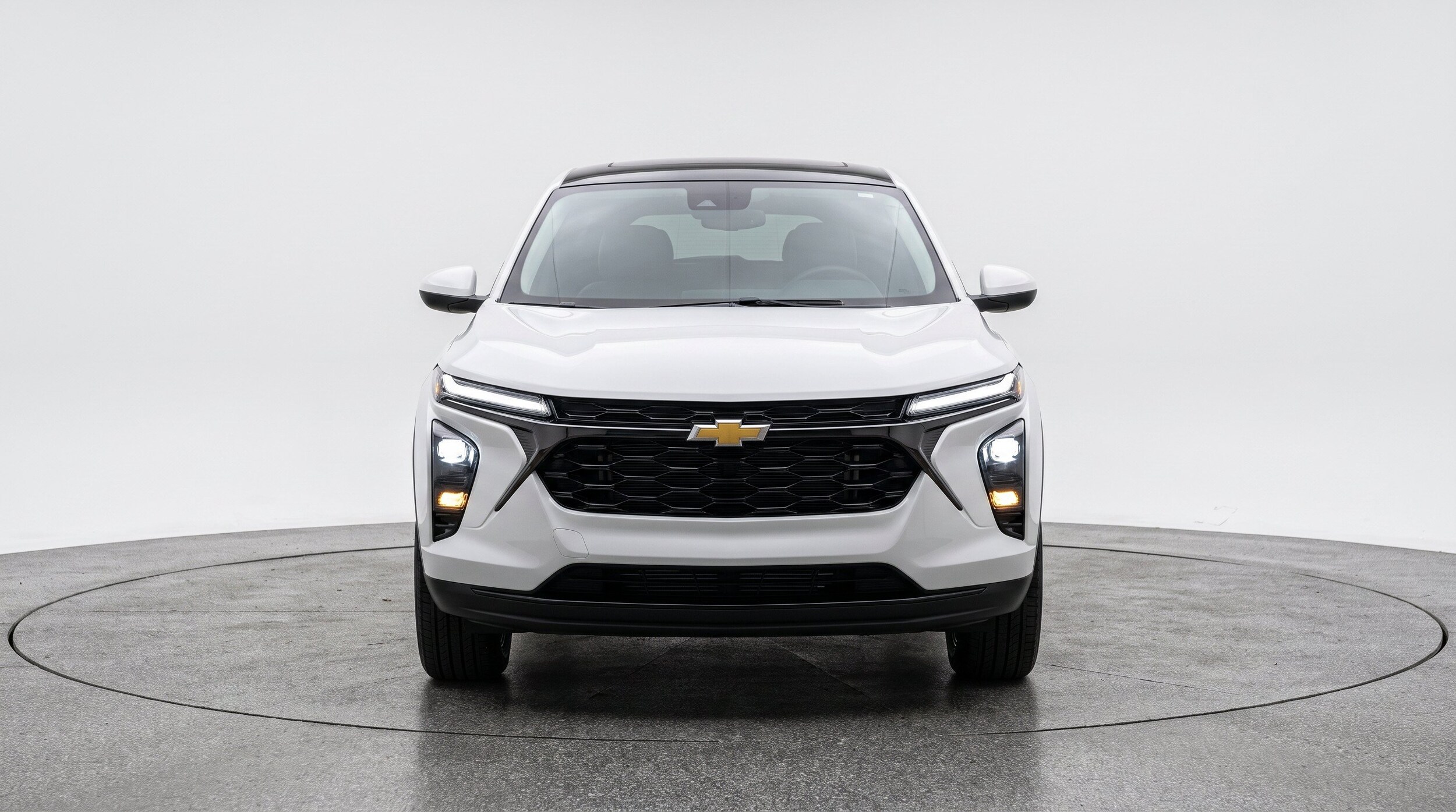 Thumbnail: 2025 Chevrolet Trax - 2