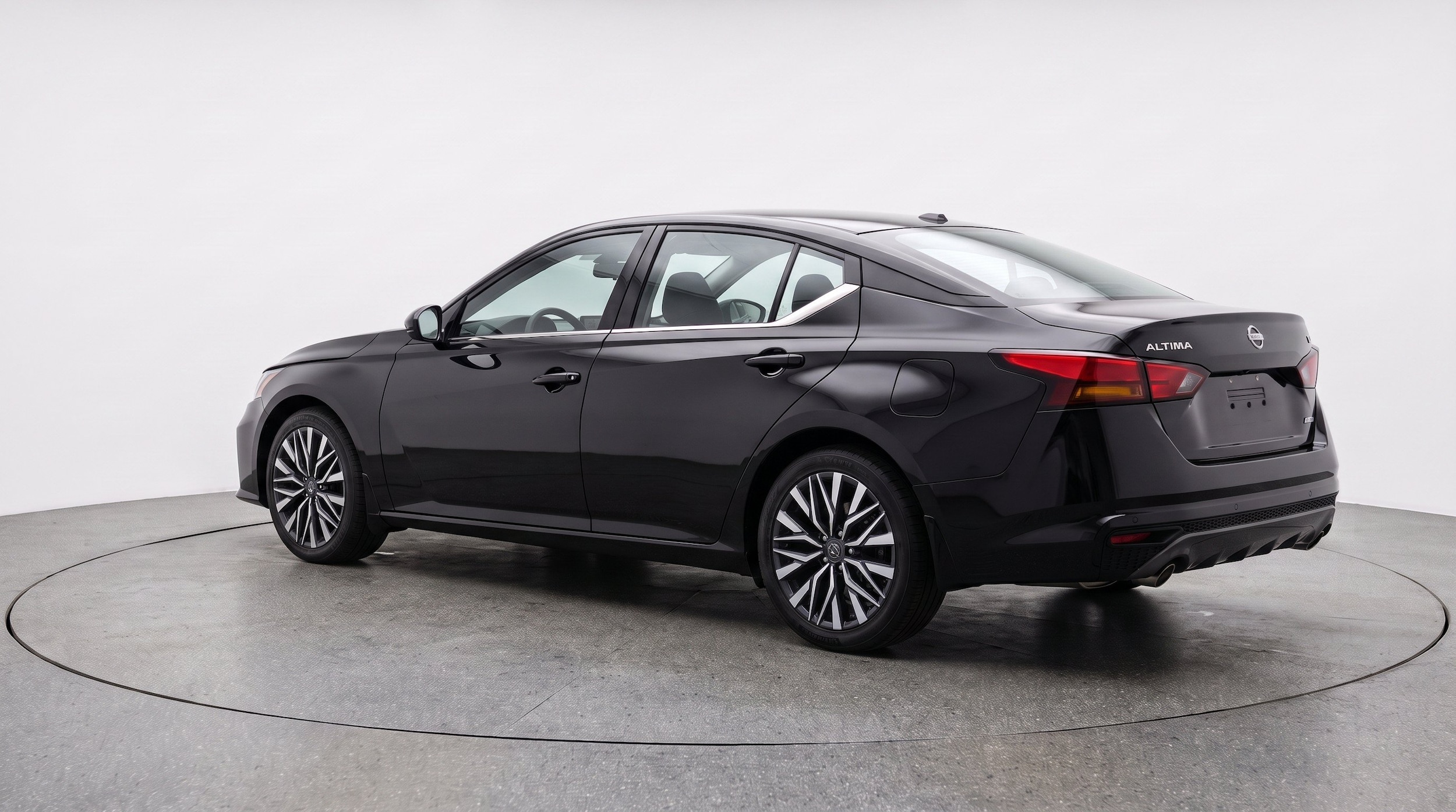 Thumbnail: 2025 Nissan Altima - 6