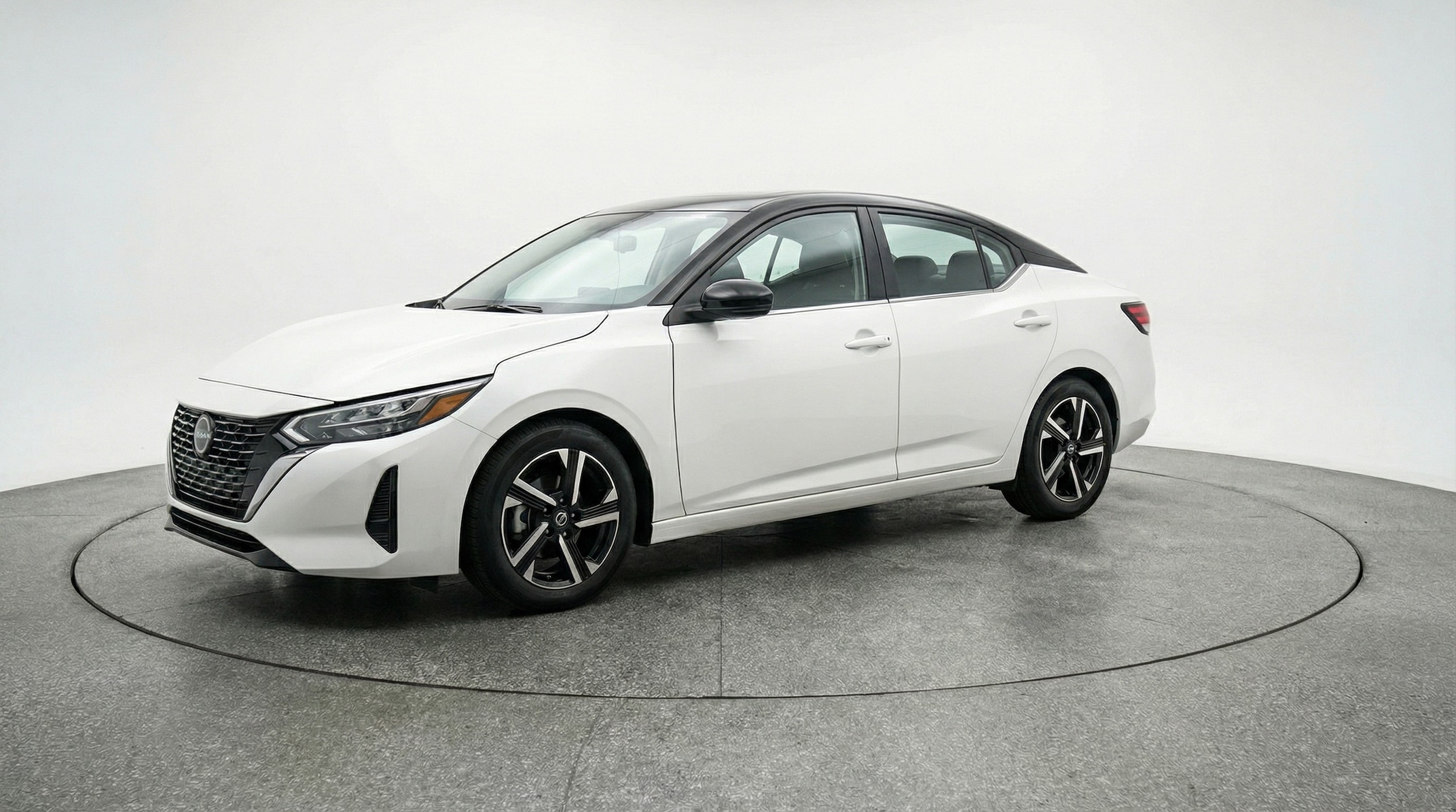 Thumbnail: 2025 Nissan Sentra - 3