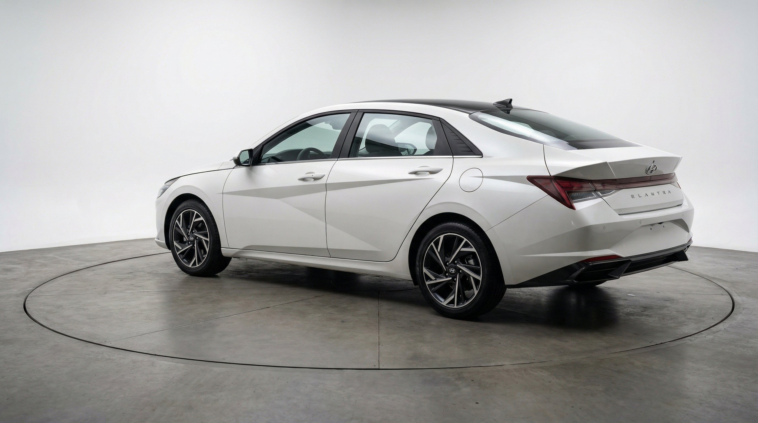 Thumbnail: 2025 Hyundai Elantra - 6